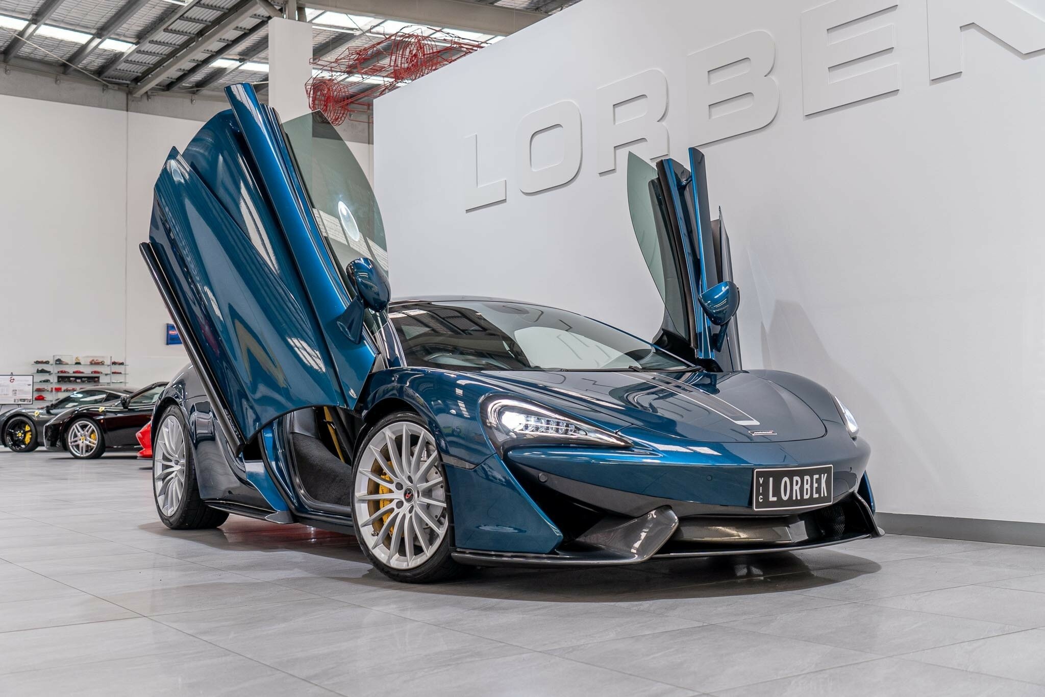 2017 McLAREN 570GT MY17 7 SP AUTO DUAL CLUTCH SEDAN