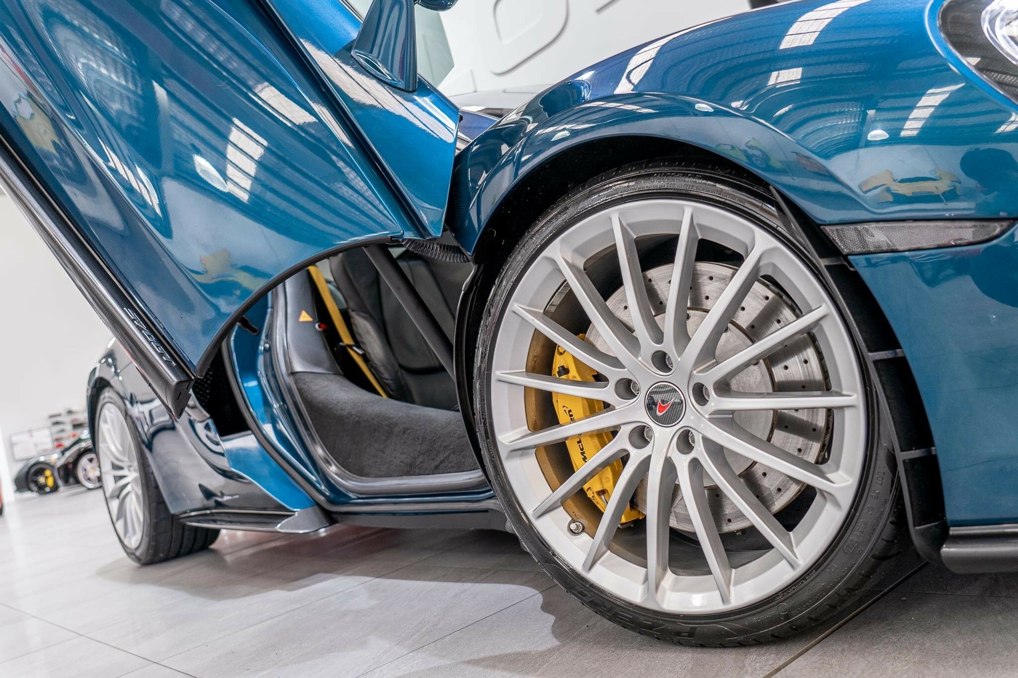 2017 McLAREN 570GT MY17 7 SP AUTO DUAL CLUTCH SEDAN