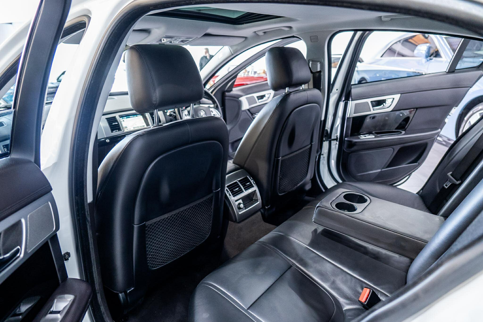 2014 JAGUAR XF MY14 3.0D LUXURY 8 SP AUTOMATIC 4D SEDAN