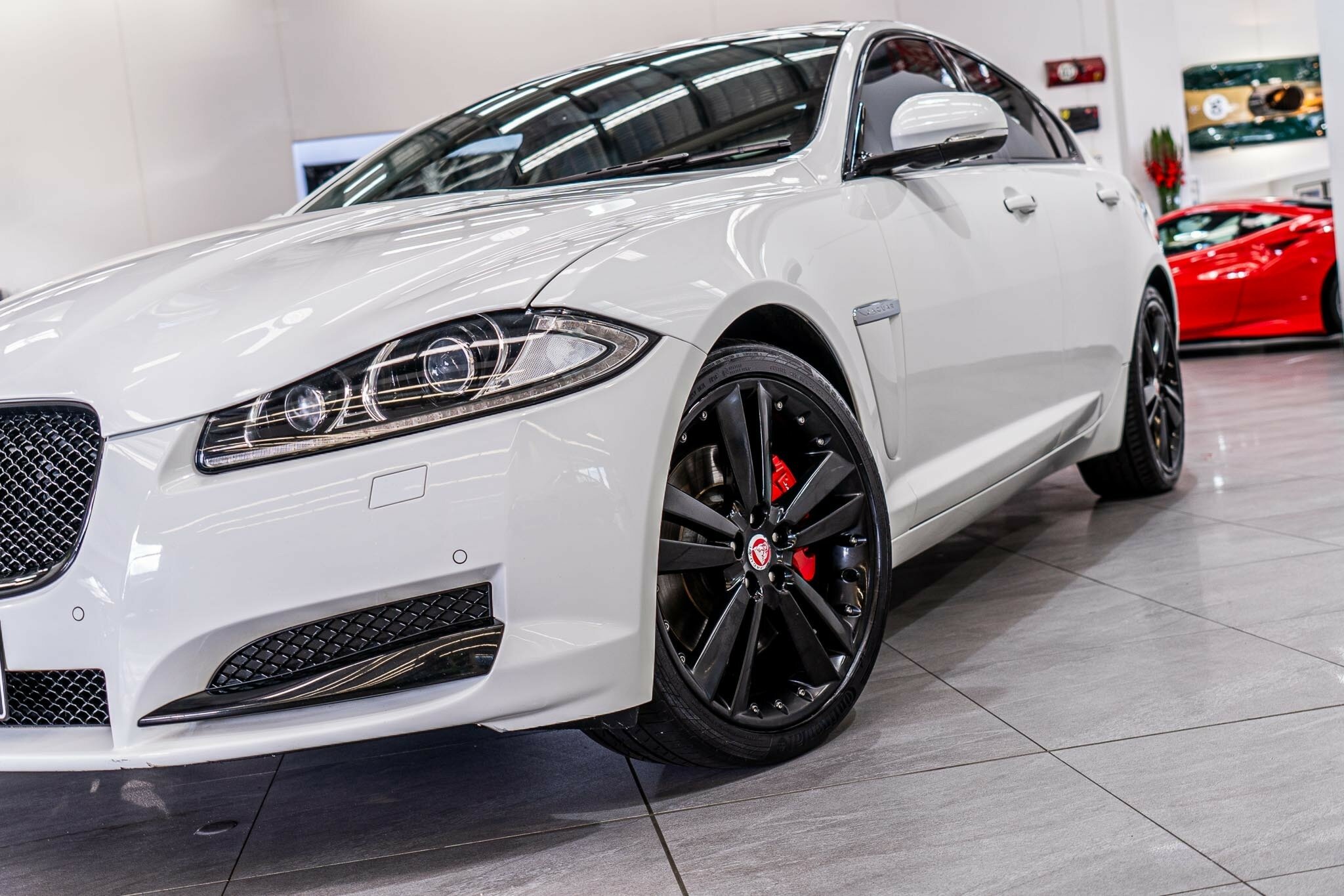 2014 JAGUAR XF MY14 3.0D LUXURY 8 SP AUTOMATIC 4D SEDAN