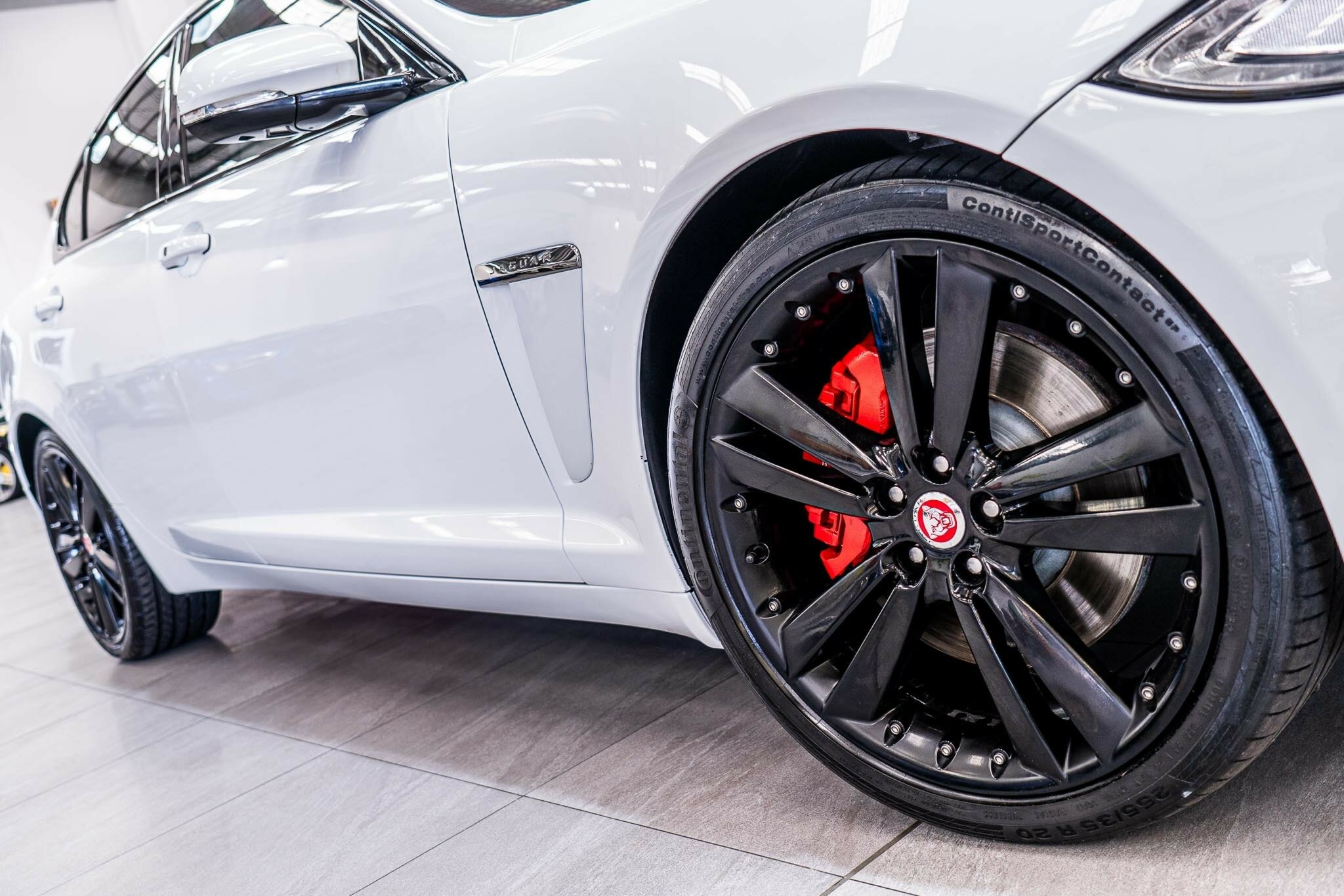 2014 JAGUAR XF MY14 3.0D LUXURY 8 SP AUTOMATIC 4D SEDAN