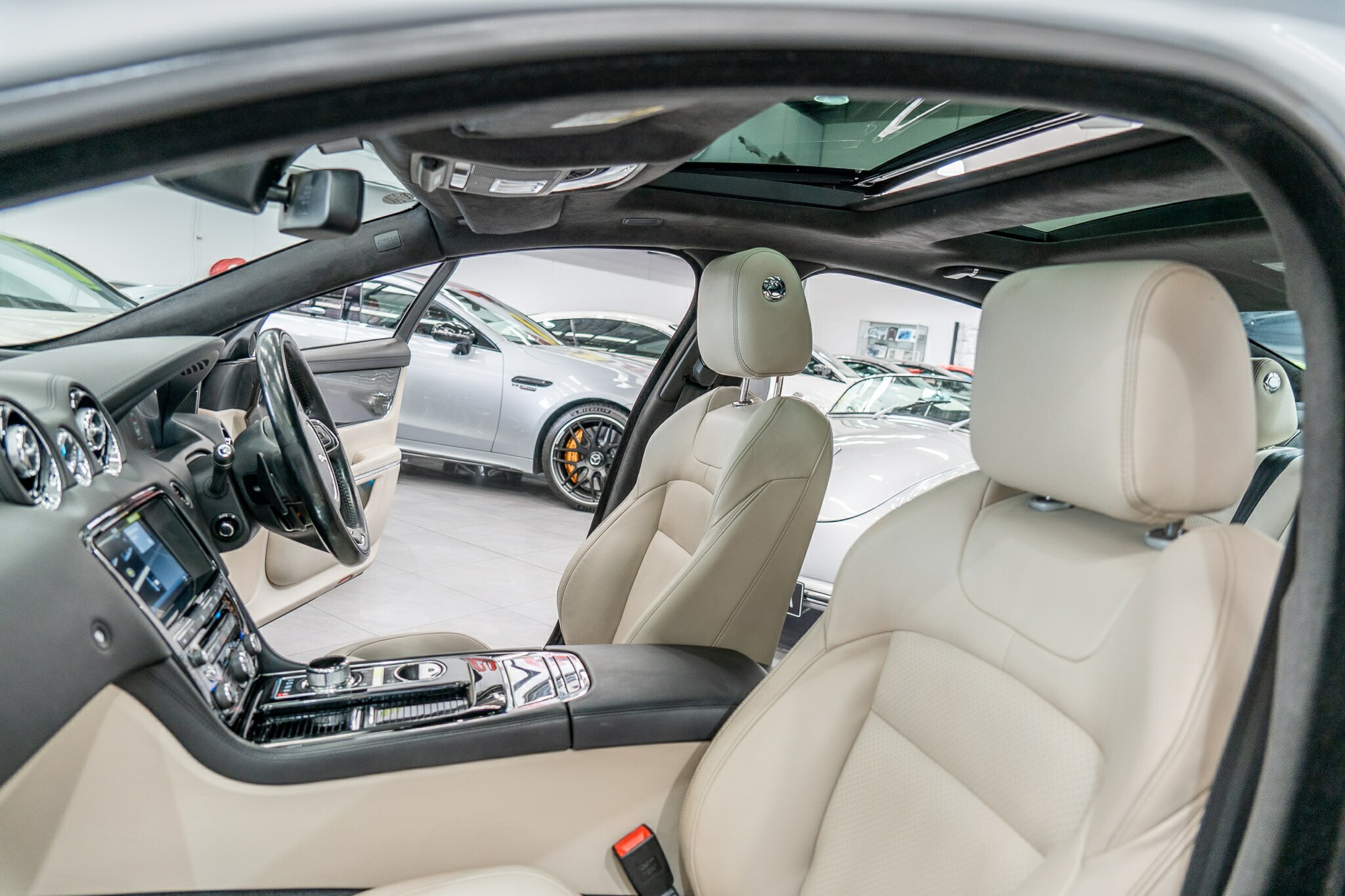 2016 JAGUAR XJ X351 MY16 3.0 V6 SC R-SPORT SWB 8 SP AUTOMATIC 4D SEDAN