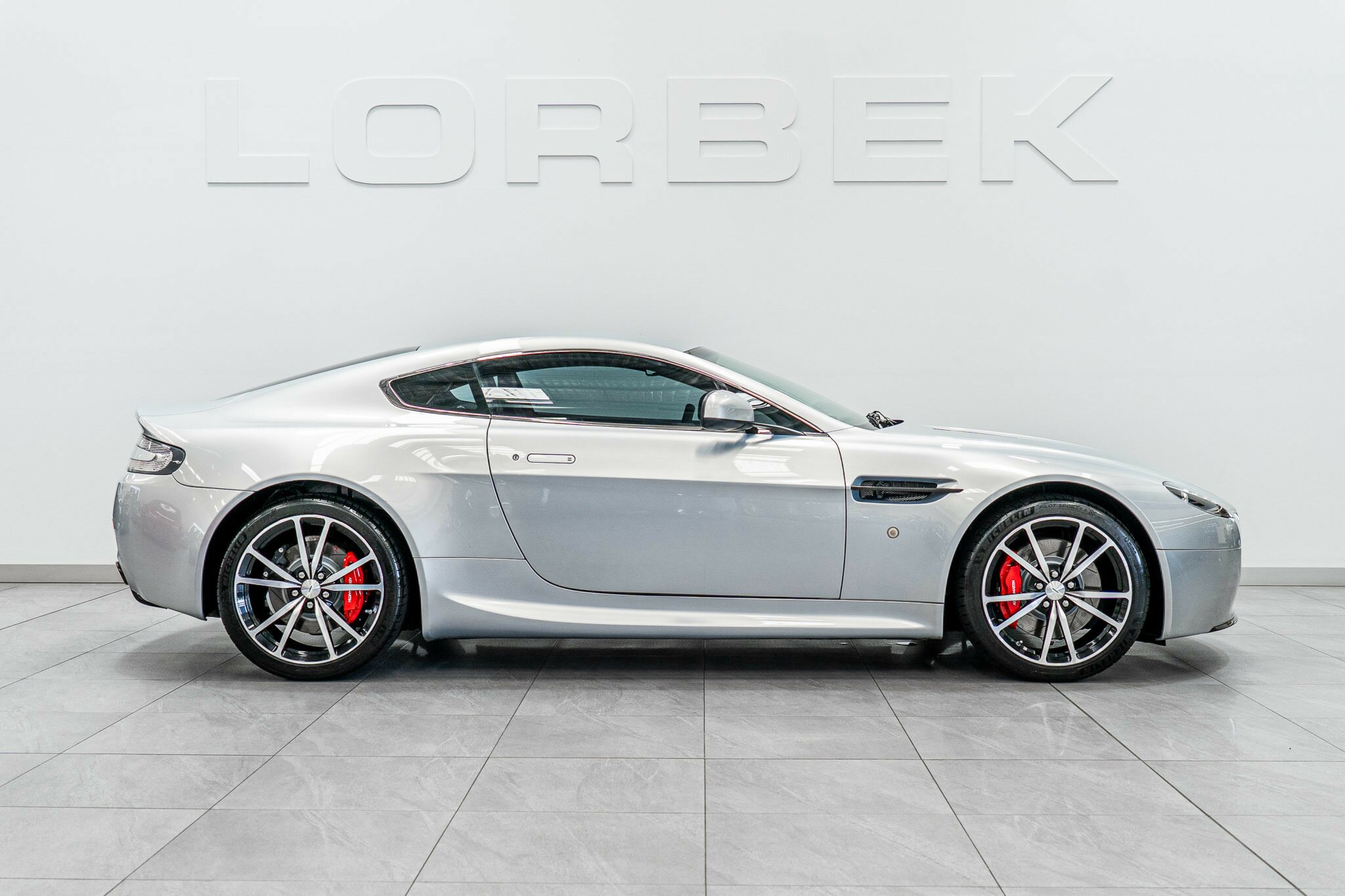 2010 ASTON MARTIN V8 MY10 VANTAGE 6 SP AUTO SEQUENTIAL SEDAN