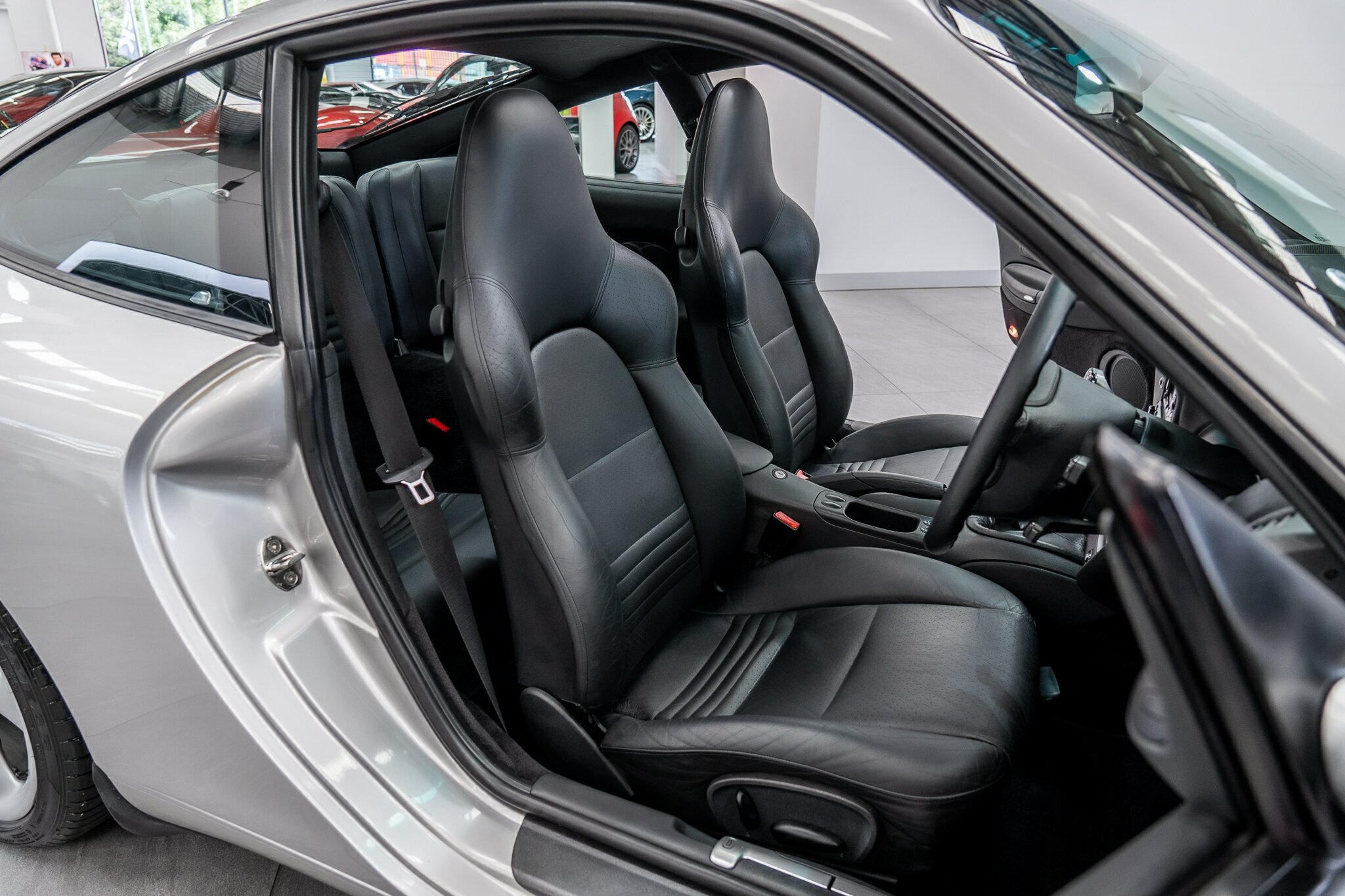 1998 PORSCHE 911 CARRERA 4 6 SP MANUAL 2D COUPE