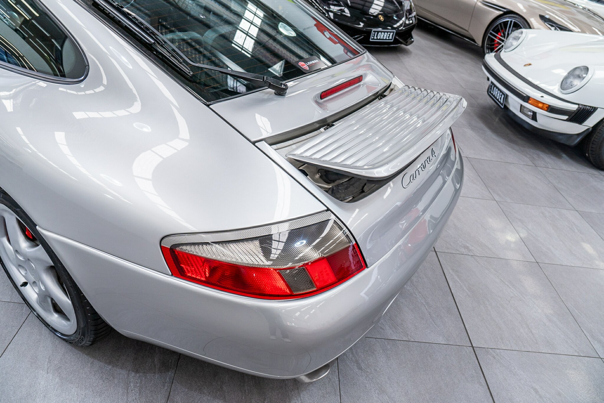 1998 PORSCHE 911 CARRERA 4 6 SP MANUAL 2D COUPE