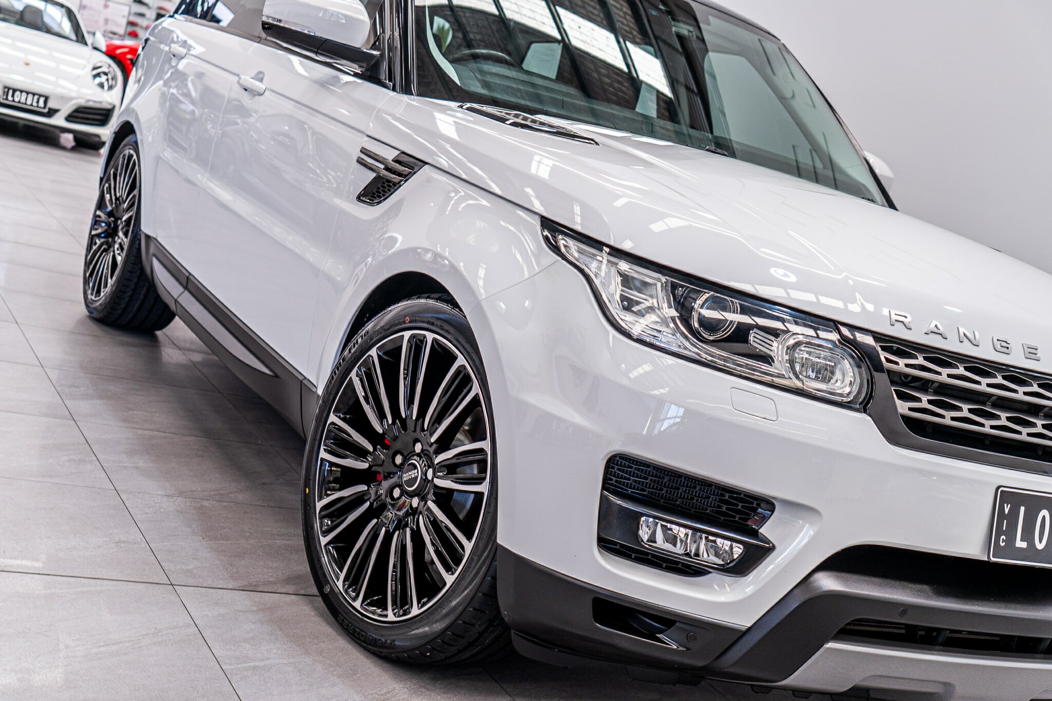 2017 RANGE ROVER RANGE ROVER LW MY17 SPORT 3.0 TDV6 SE 8 SP AUTOMATIC 4D WAGON