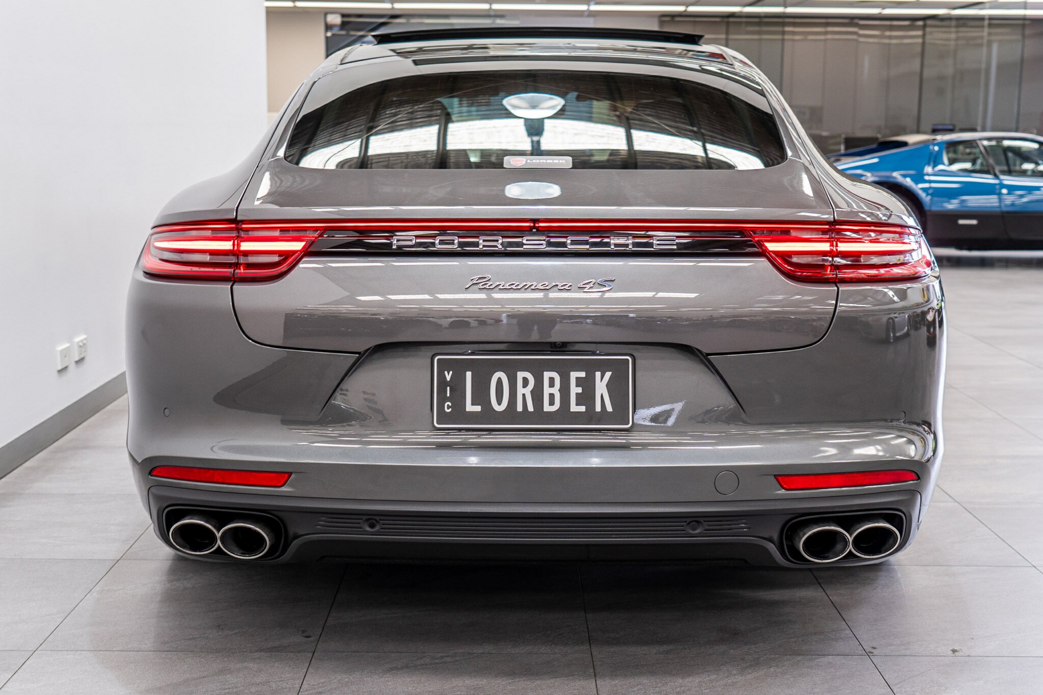 2017 PORSCHE PANAMERA 97A MY18 4S 8 SP AUTO DUAL CLUTCH 4D COUPE