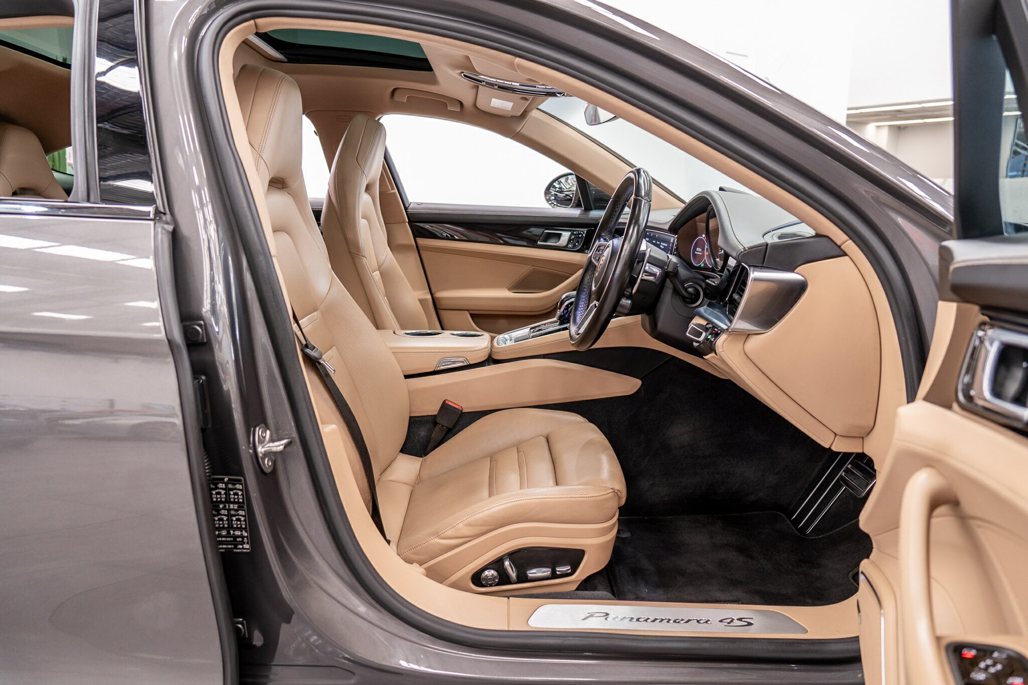 2017 PORSCHE PANAMERA 97A MY18 4S 8 SP AUTO DUAL CLUTCH 4D COUPE