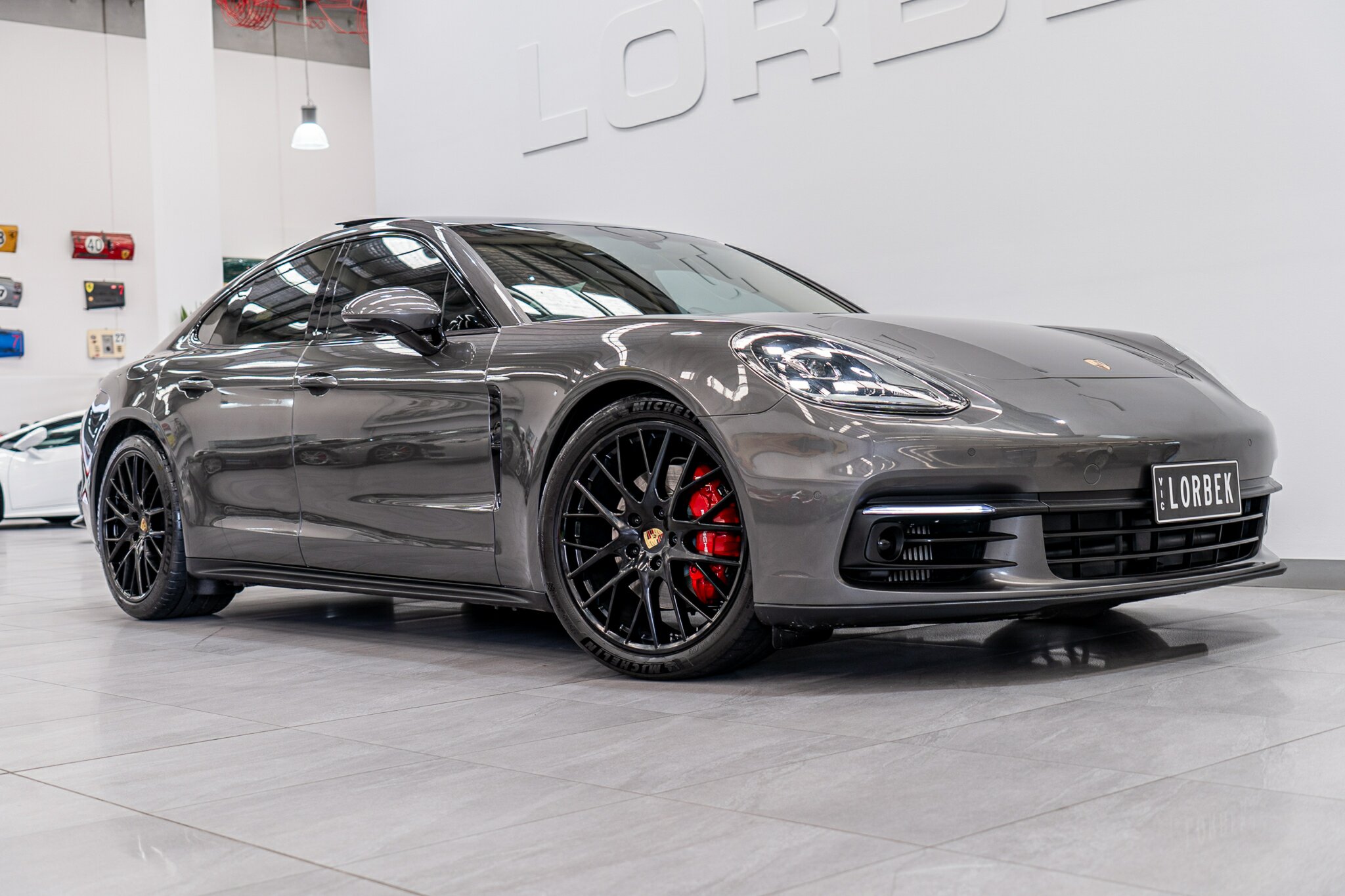 2017 PORSCHE PANAMERA 97A MY18 4S 8 SP AUTO DUAL CLUTCH 4D COUPE