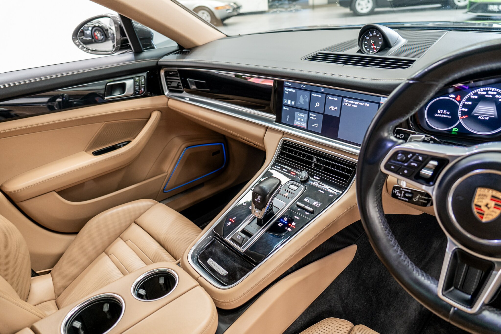 2017 PORSCHE PANAMERA 97A MY18 4S 8 SP AUTO DUAL CLUTCH 4D COUPE