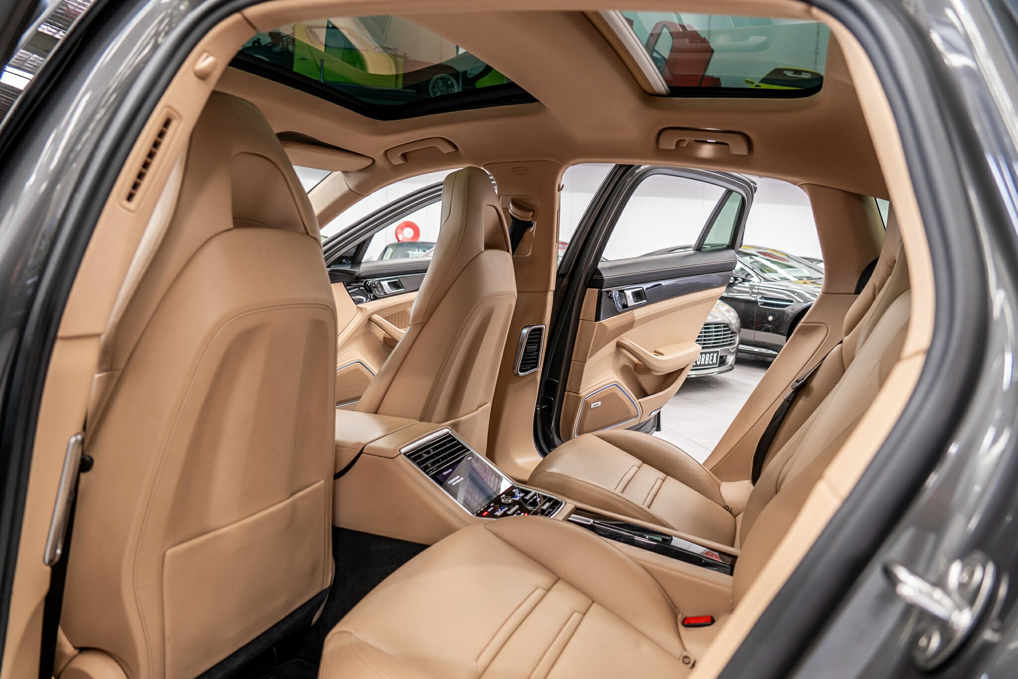 2017 PORSCHE PANAMERA 97A MY18 4S 8 SP AUTO DUAL CLUTCH 4D COUPE