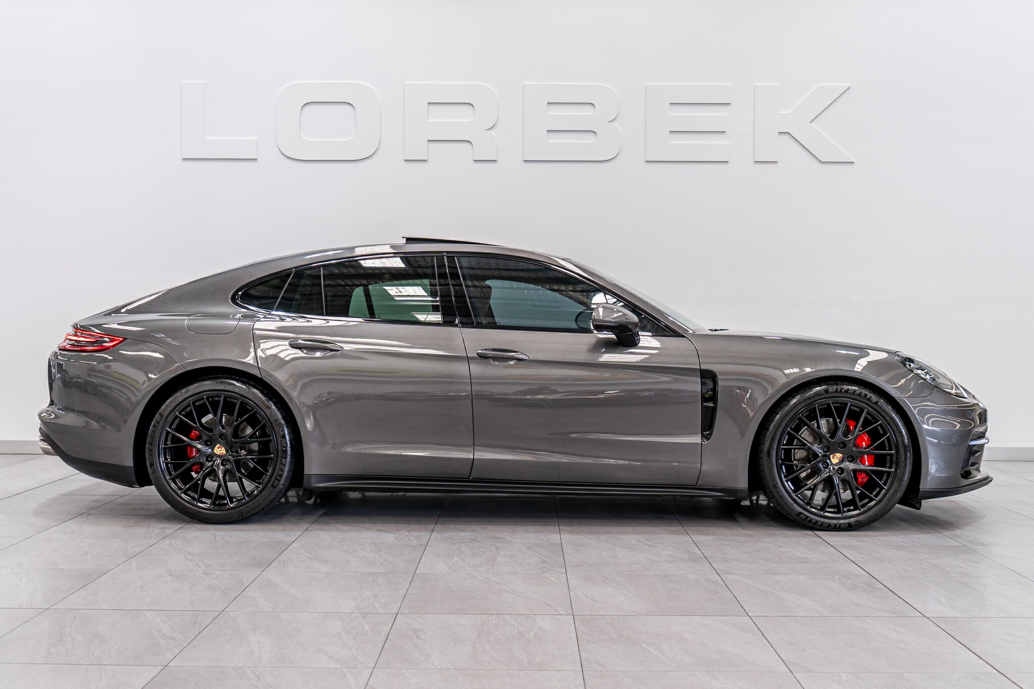 2017 PORSCHE PANAMERA 97A MY18 4S 8 SP AUTO DUAL CLUTCH 4D COUPE