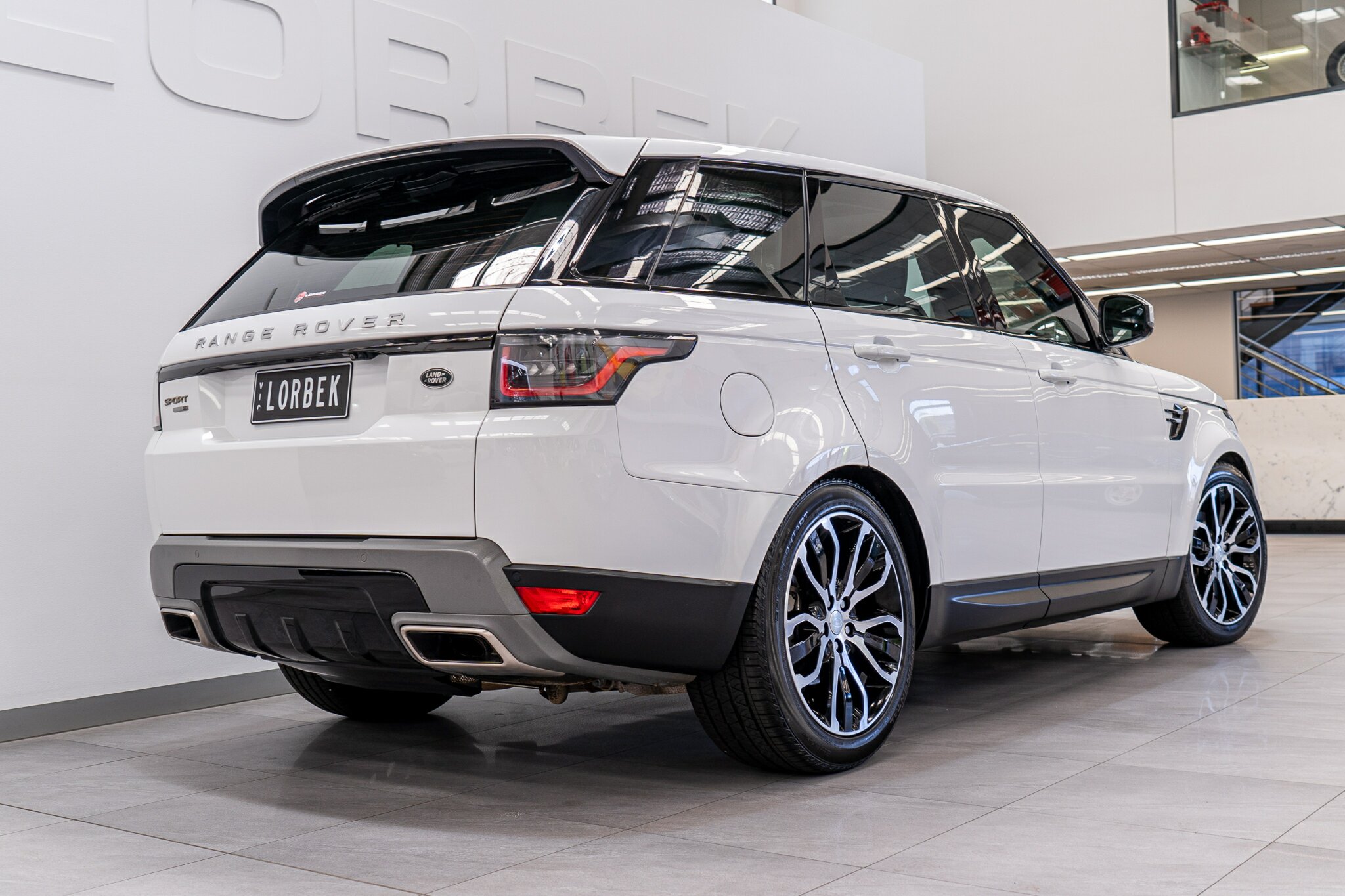 2018 RANGE ROVER RANGE ROVER LW MY19 SPORT SDV6 SE (183kW) 8 SP AUTOMATIC 4D WAGON