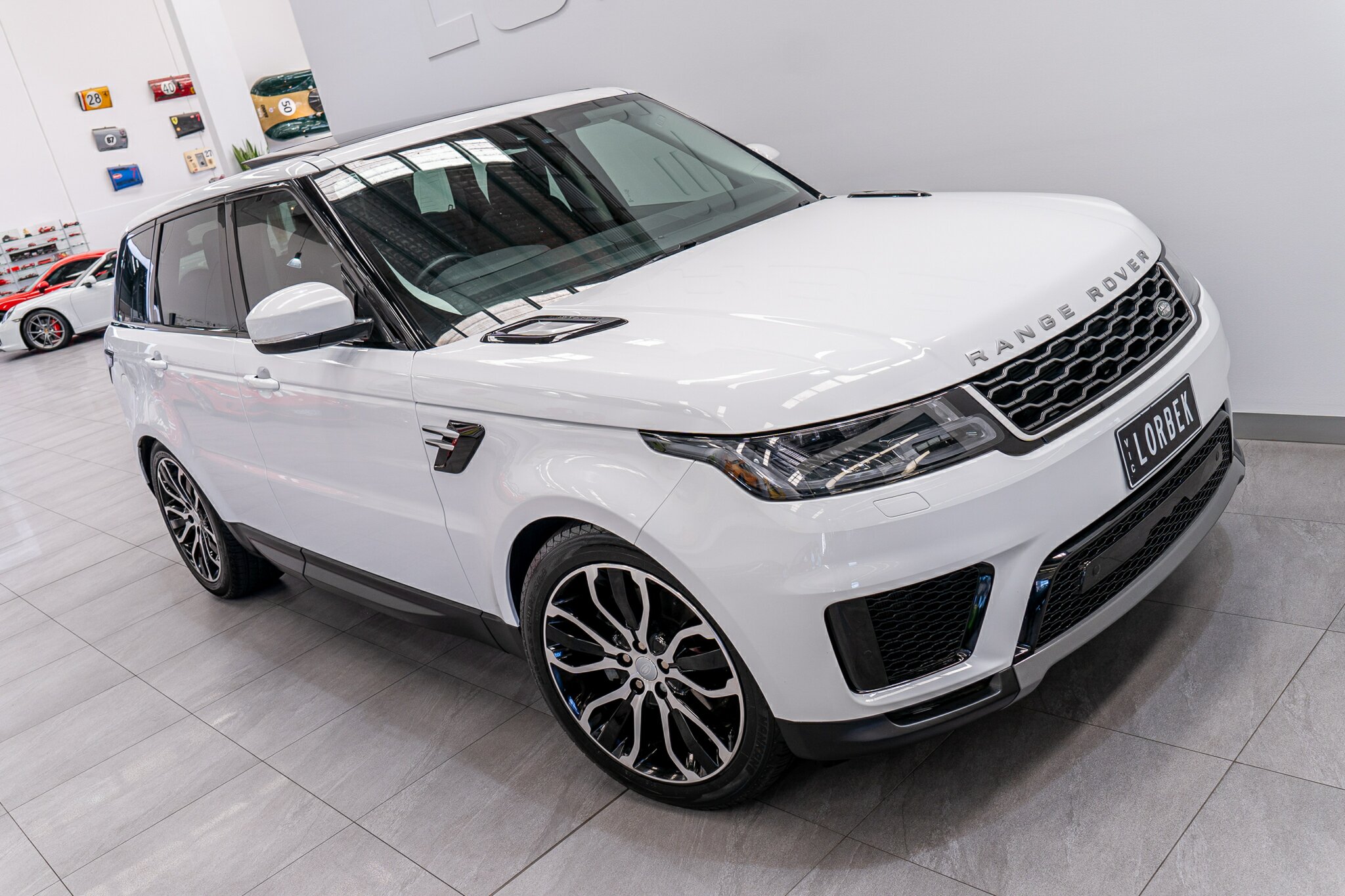 2018 RANGE ROVER RANGE ROVER LW MY19 SPORT SDV6 SE (183kW) 8 SP AUTOMATIC 4D WAGON