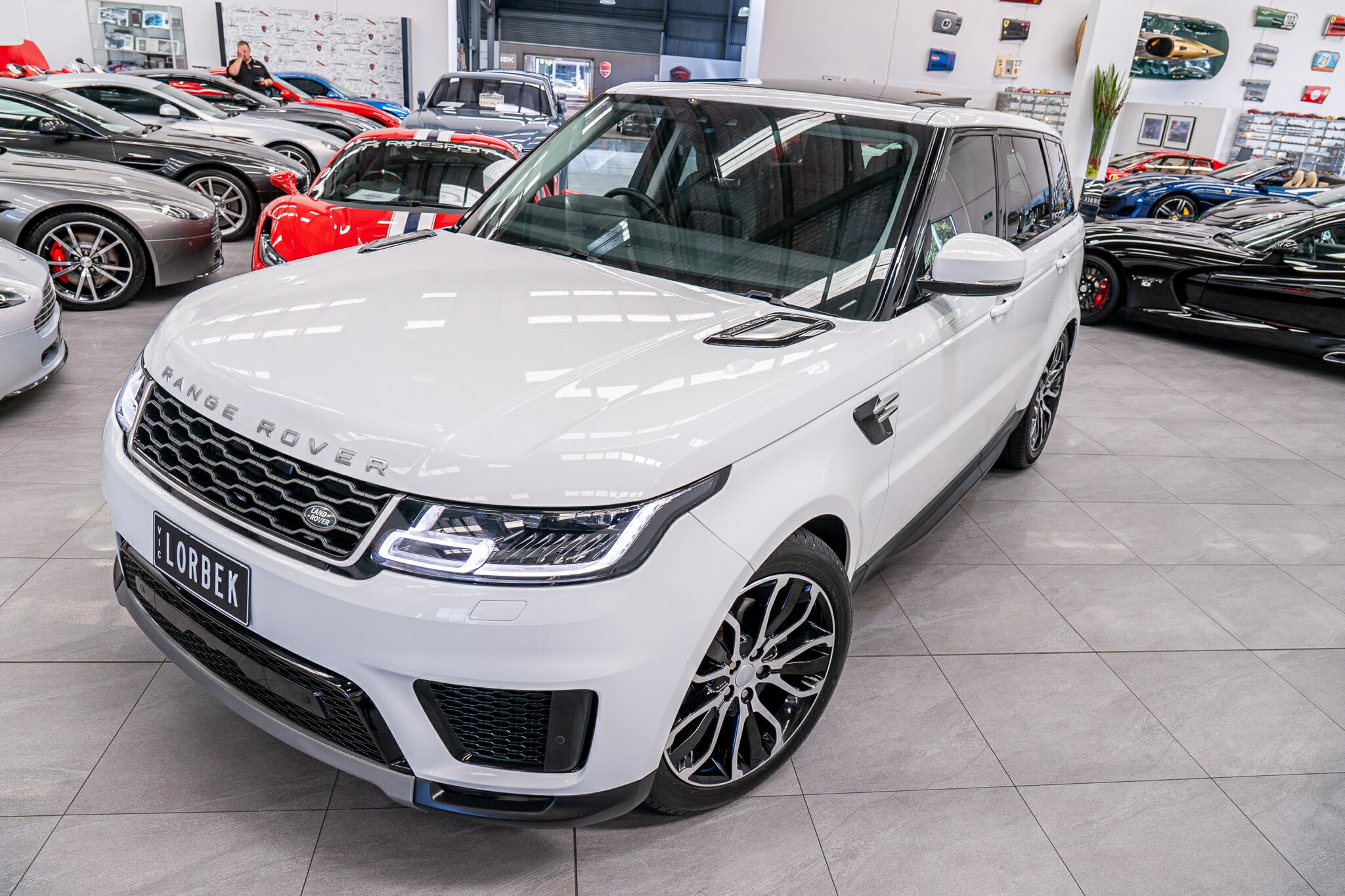 2018 RANGE ROVER RANGE ROVER LW MY19 SPORT SDV6 SE (183kW) 8 SP AUTOMATIC 4D WAGON