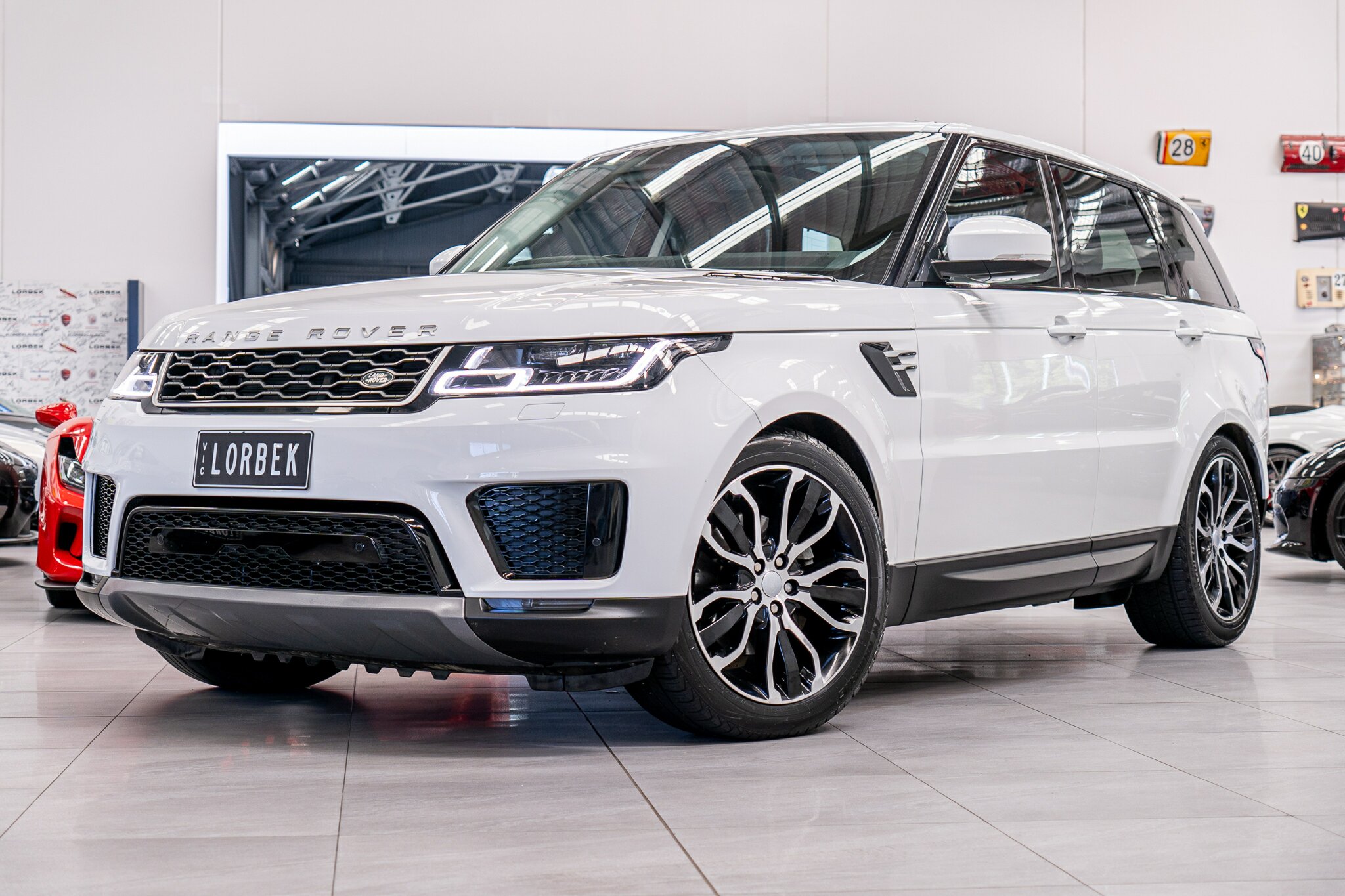 2018 RANGE ROVER RANGE ROVER LW MY19 SPORT SDV6 SE (183kW) 8 SP AUTOMATIC 4D WAGON