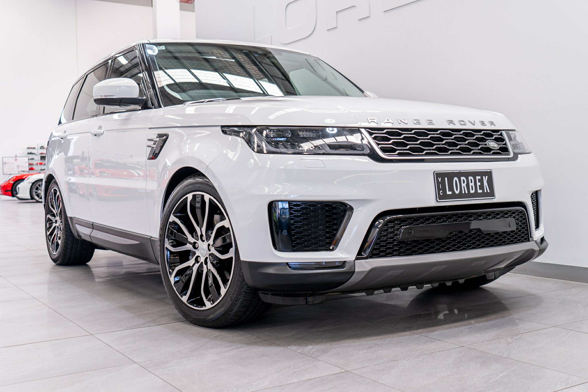 2018 RANGE ROVER RANGE ROVER LW MY19 SPORT SDV6 SE (183kW) 8 SP AUTOMATIC 4D WAGON