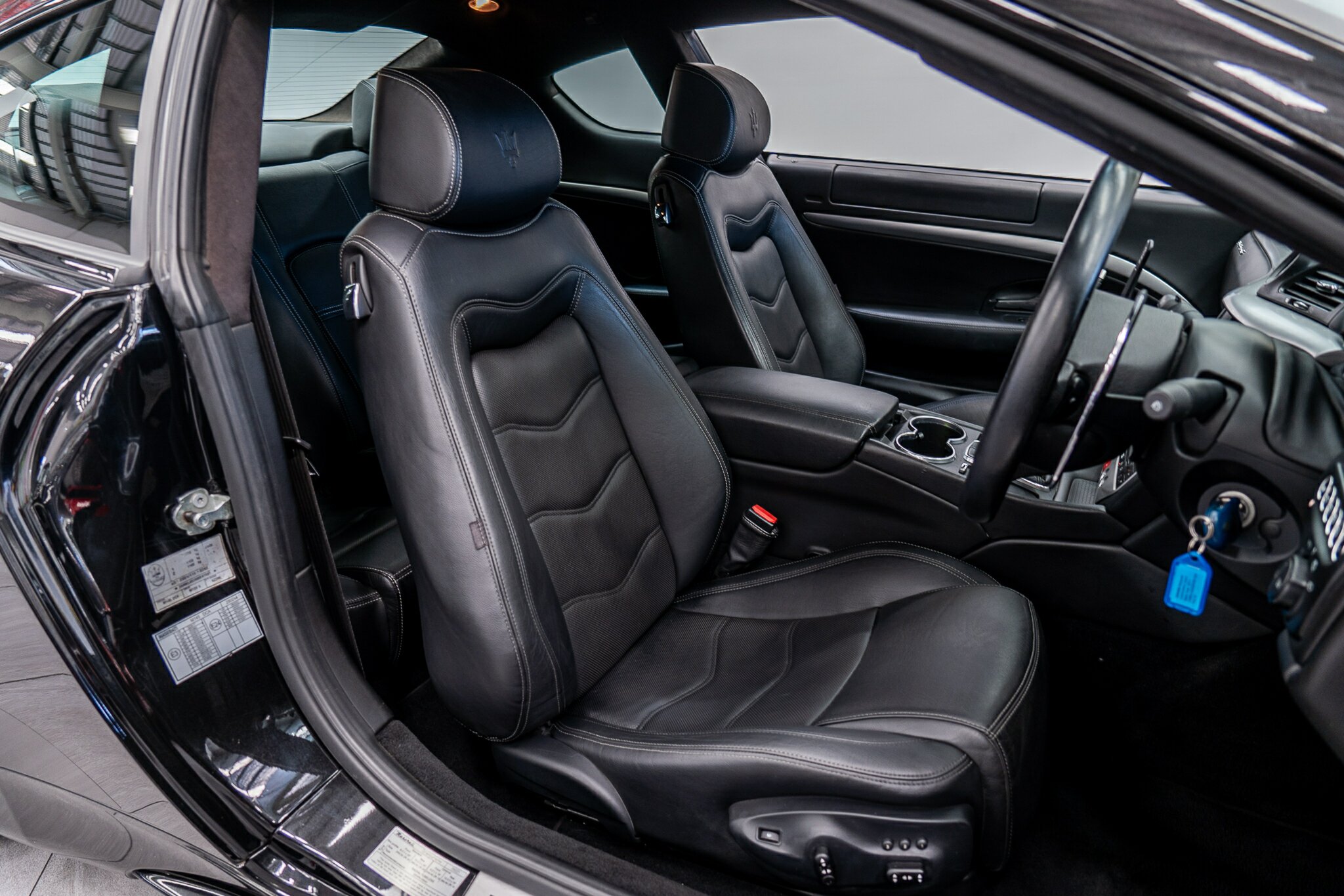 2011 MASERATI GRANTURISMO 6 SP SEQUENTIAL MANUAL 2D COUPE