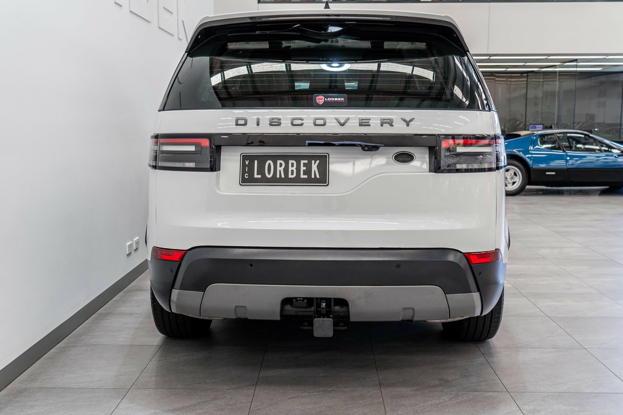 2017 LAND ROVER DISCOVERY MY17 TD6 SE 8 SP AUTOMATIC 4D WAGON