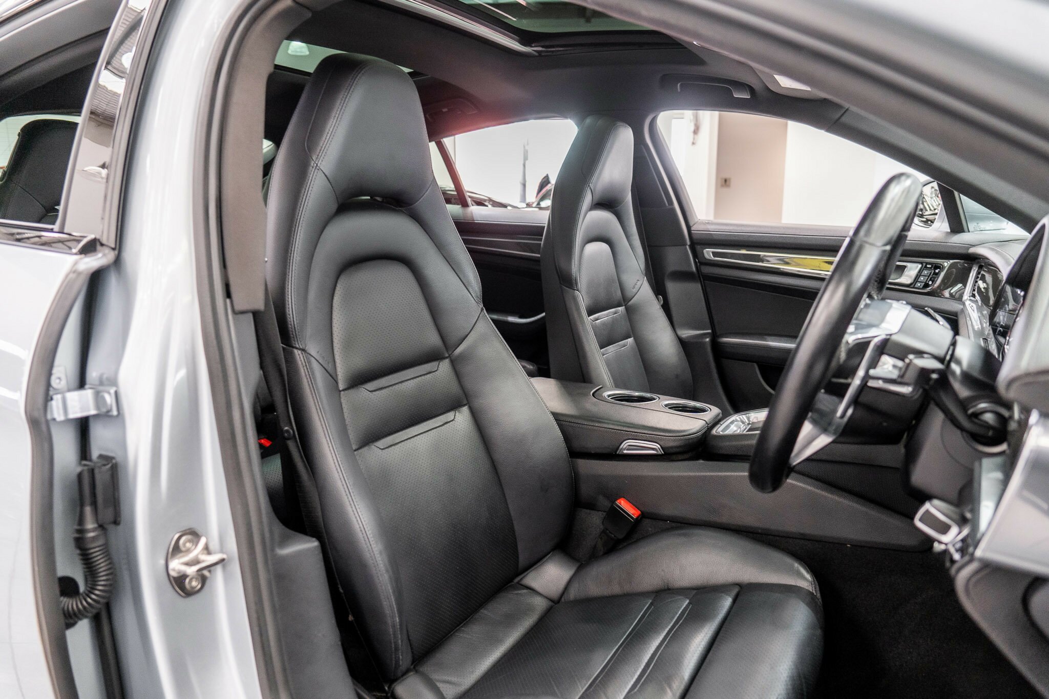 2017 PORSCHE PANAMERA 971 97A 8 SP AUTOMATIC 4D COUPE