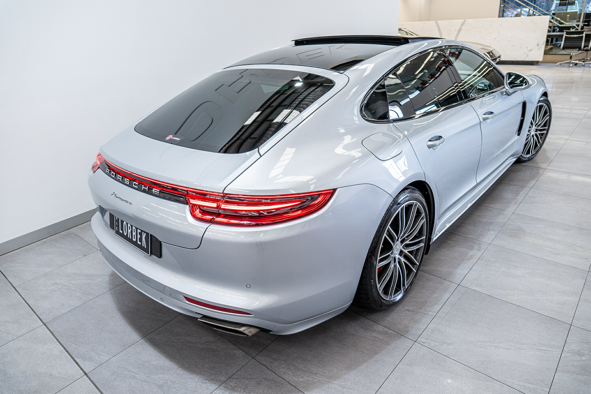 2017 PORSCHE PANAMERA 971 97A 8 SP AUTOMATIC 4D COUPE