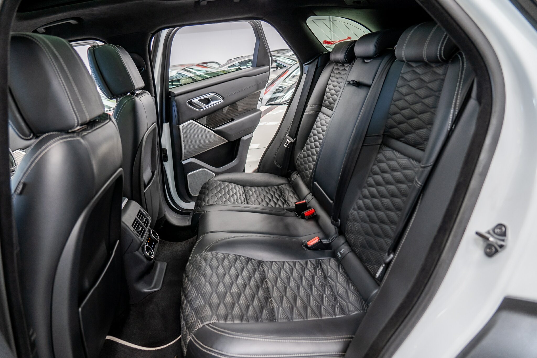 2019 LAND ROVER RANGE ROVER VELAR L560 MY20 P550 SV A/B DYNAMIC (405kW) 8 SP AUTOMATIC 4D WAGON