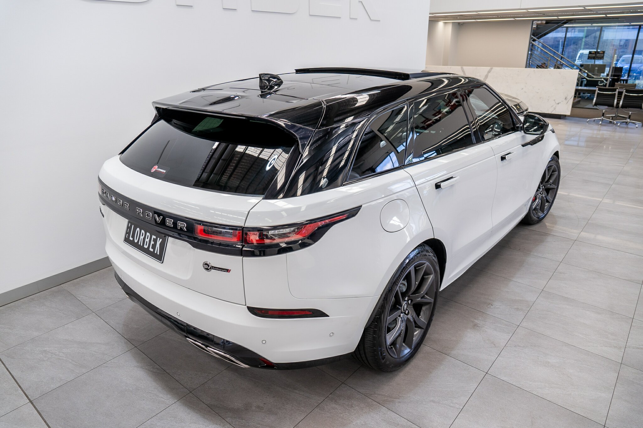 2019 LAND ROVER RANGE ROVER VELAR L560 MY20 P550 SV A/B DYNAMIC (405kW) 8 SP AUTOMATIC 4D WAGON