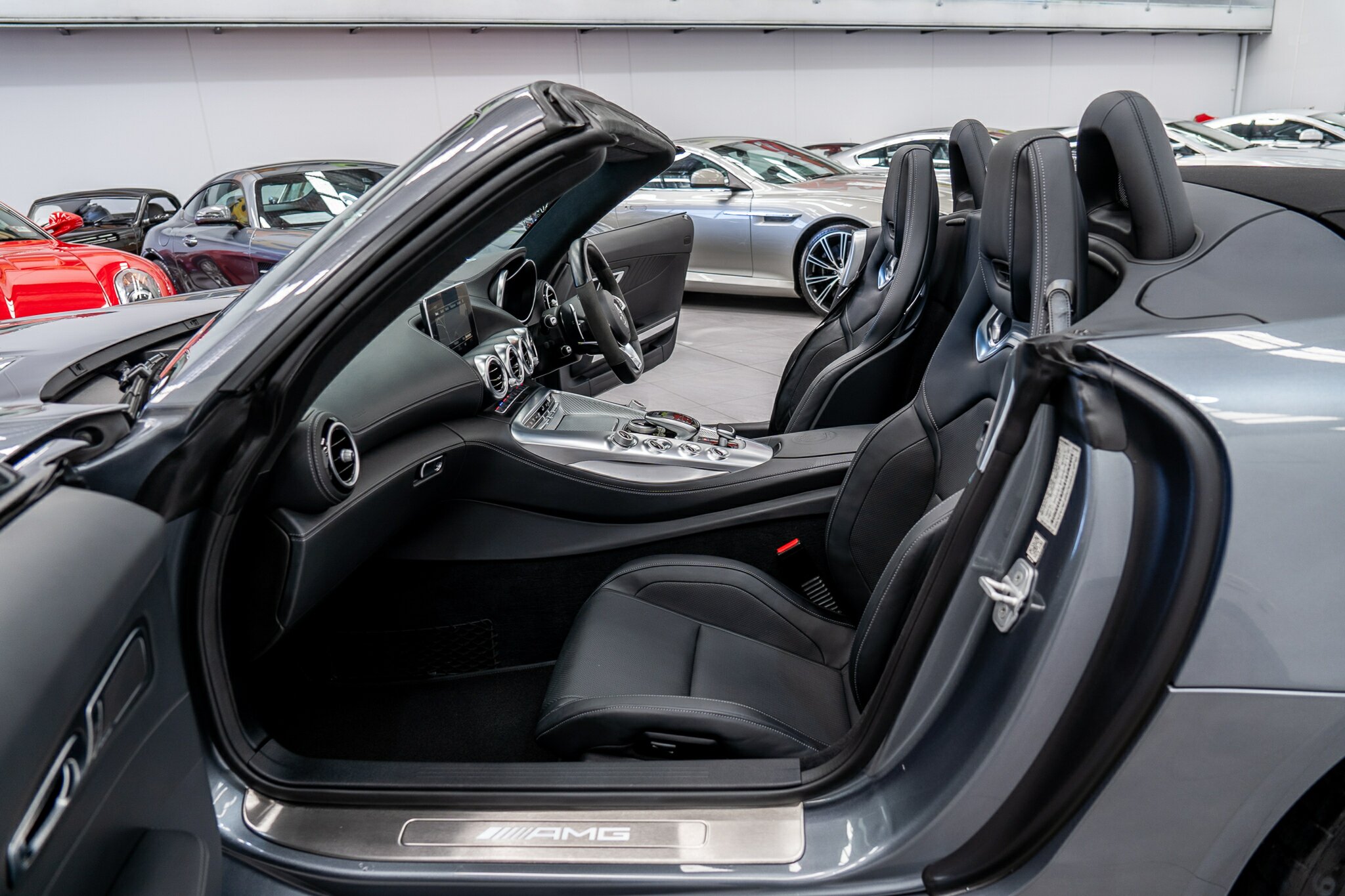 2017 MERCEDES-AMG GT 190 MY17.5 C 7 SP AUTO DUAL CLUTCH 2D ROADSTER