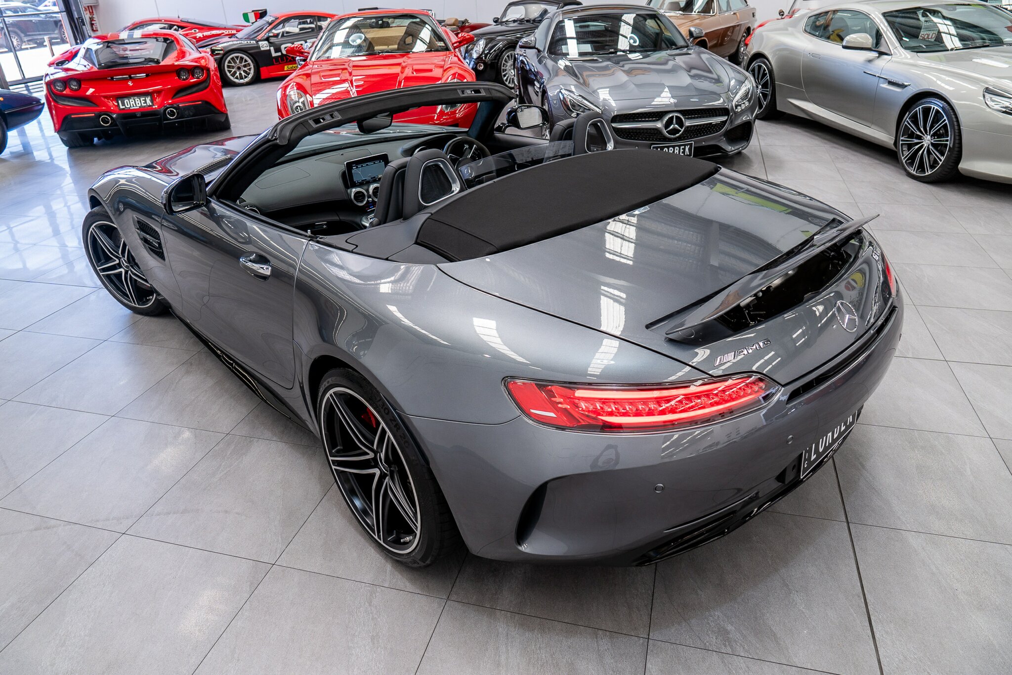 2017 MERCEDES-AMG GT 190 MY17.5 C 7 SP AUTO DUAL CLUTCH 2D ROADSTER