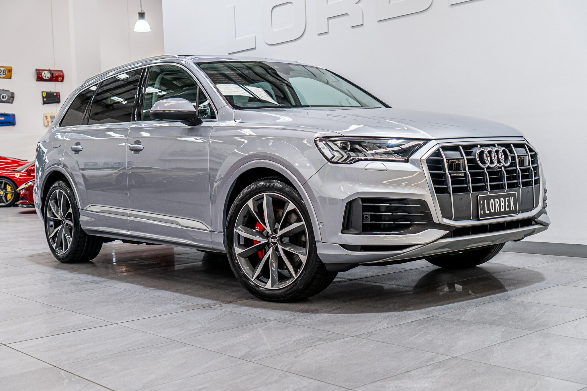 2021 AUDI Q7 4M MY21 45 TDI QUATTRO MHEV 8 SP AUTOMATIC TIPTRONIC 4D WAGON