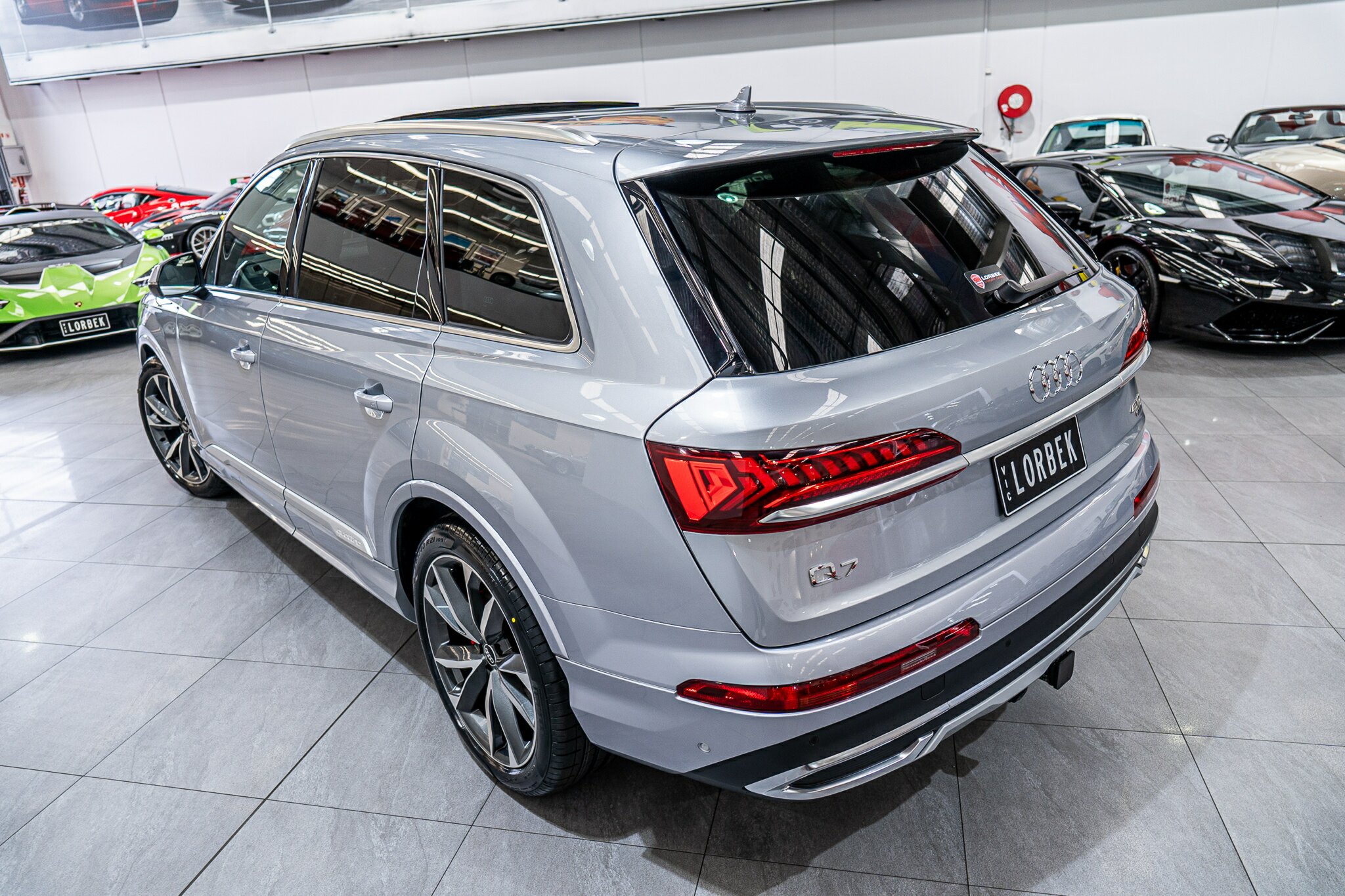 2021 AUDI Q7 4M MY21 45 TDI QUATTRO MHEV 8 SP AUTOMATIC TIPTRONIC 4D WAGON