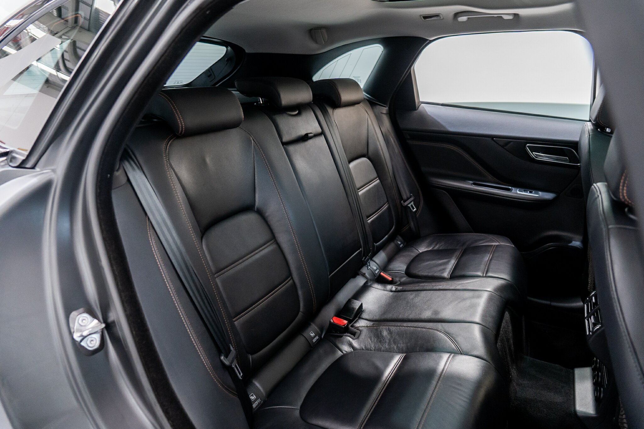 2016 JAGUAR F-PACE MY17 30D PRESTIGE AWD 8 SP AUTOMATIC 4D WAGON