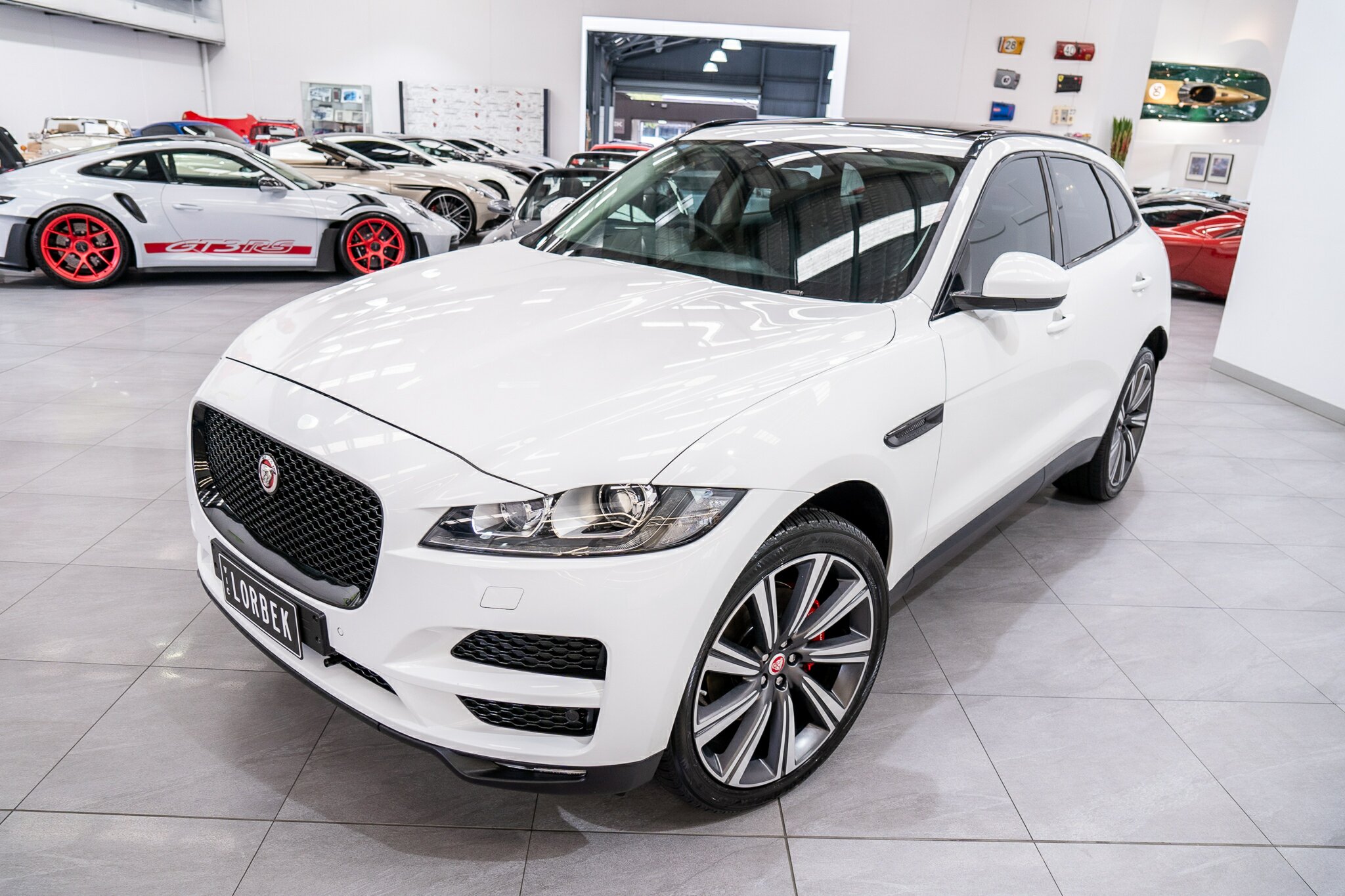 2016 JAGUAR F-PACE MY17 30D PRESTIGE AWD 8 SP AUTOMATIC 4D WAGON