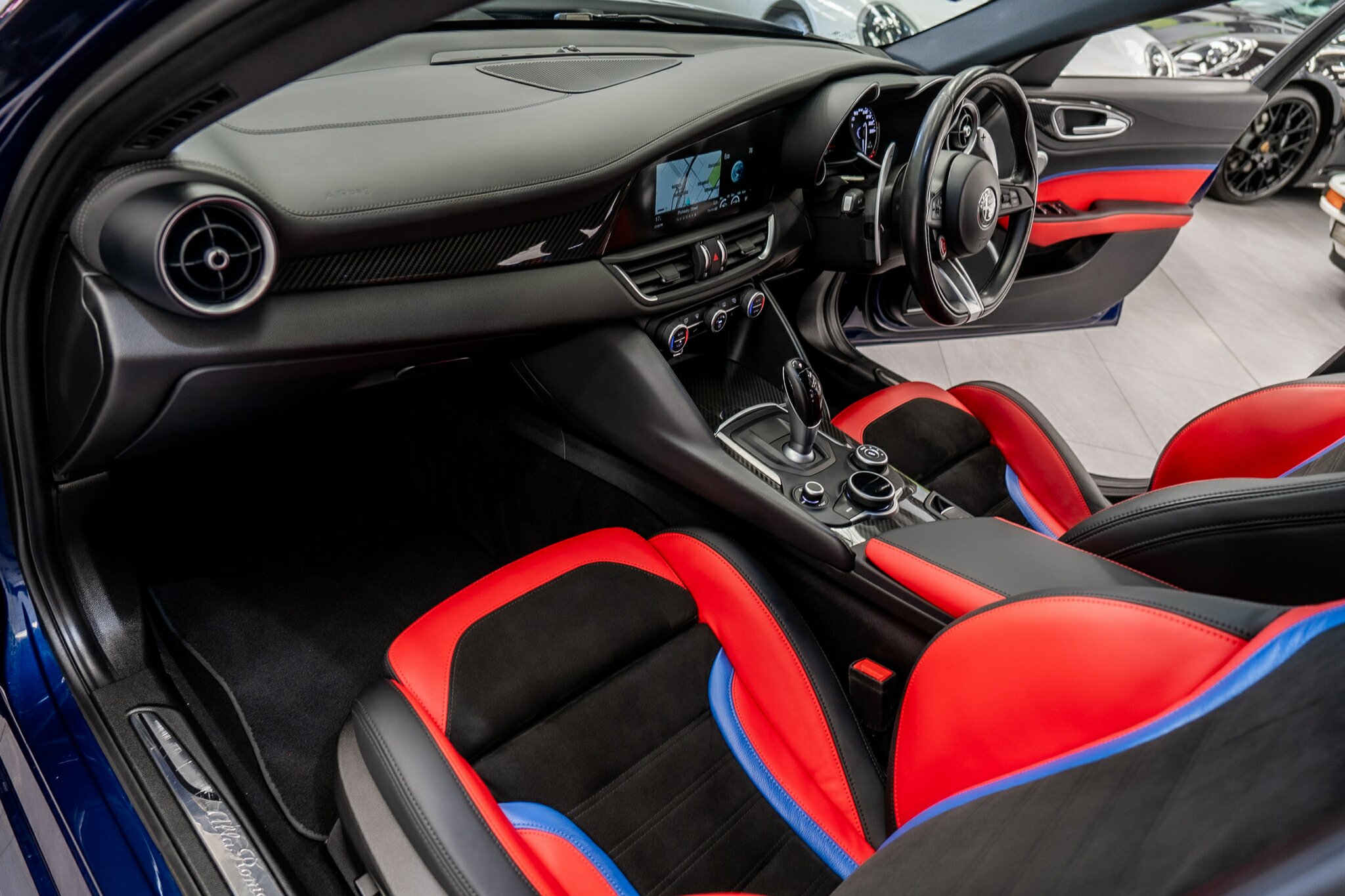 2017 ALFA ROMEO GIULIA 952 QUADRIFOGLIO (QV) 8 SP AUTOMATIC 4D SEDAN