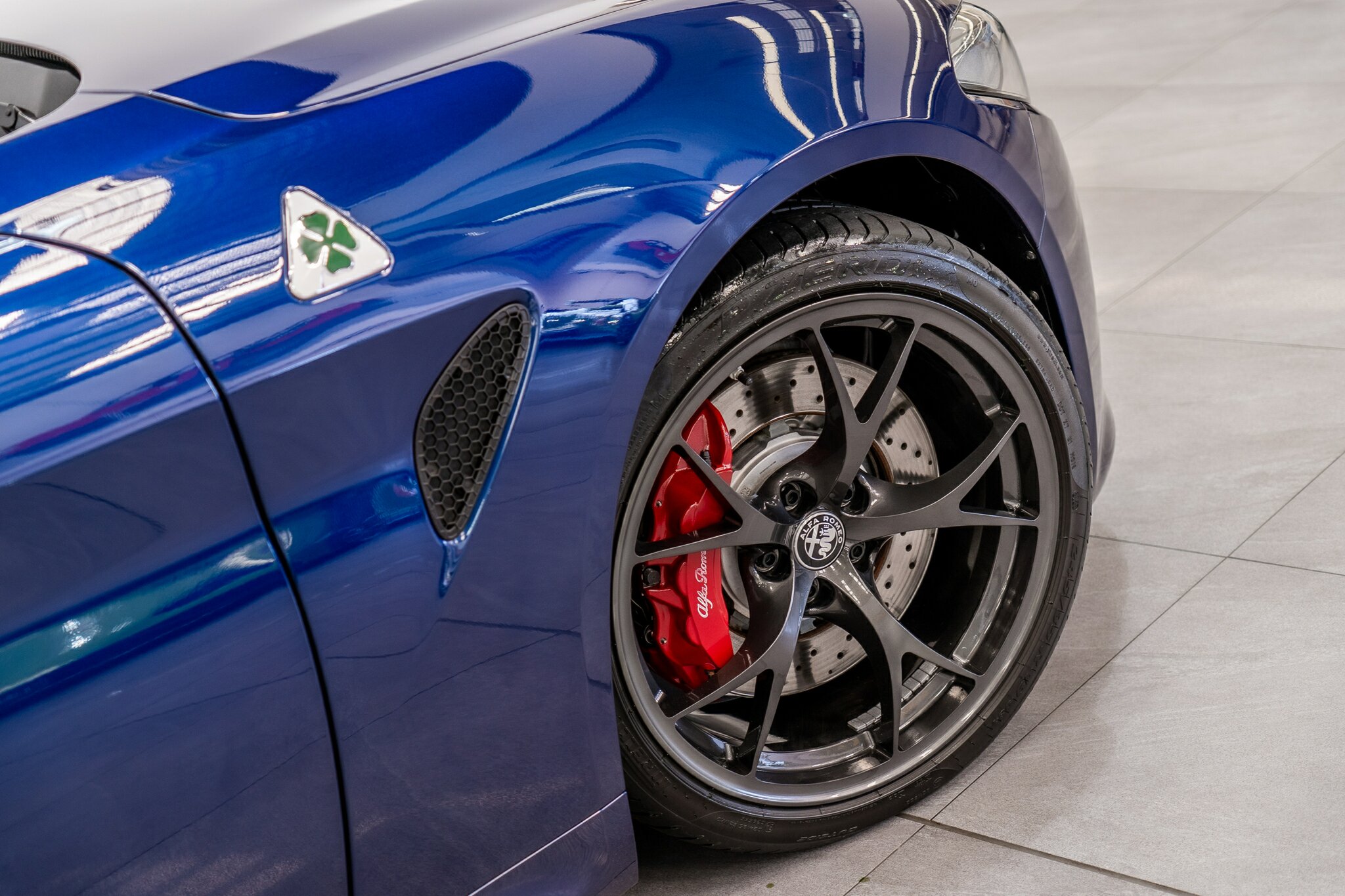 2017 ALFA ROMEO GIULIA 952 QUADRIFOGLIO (QV) 8 SP AUTOMATIC 4D SEDAN