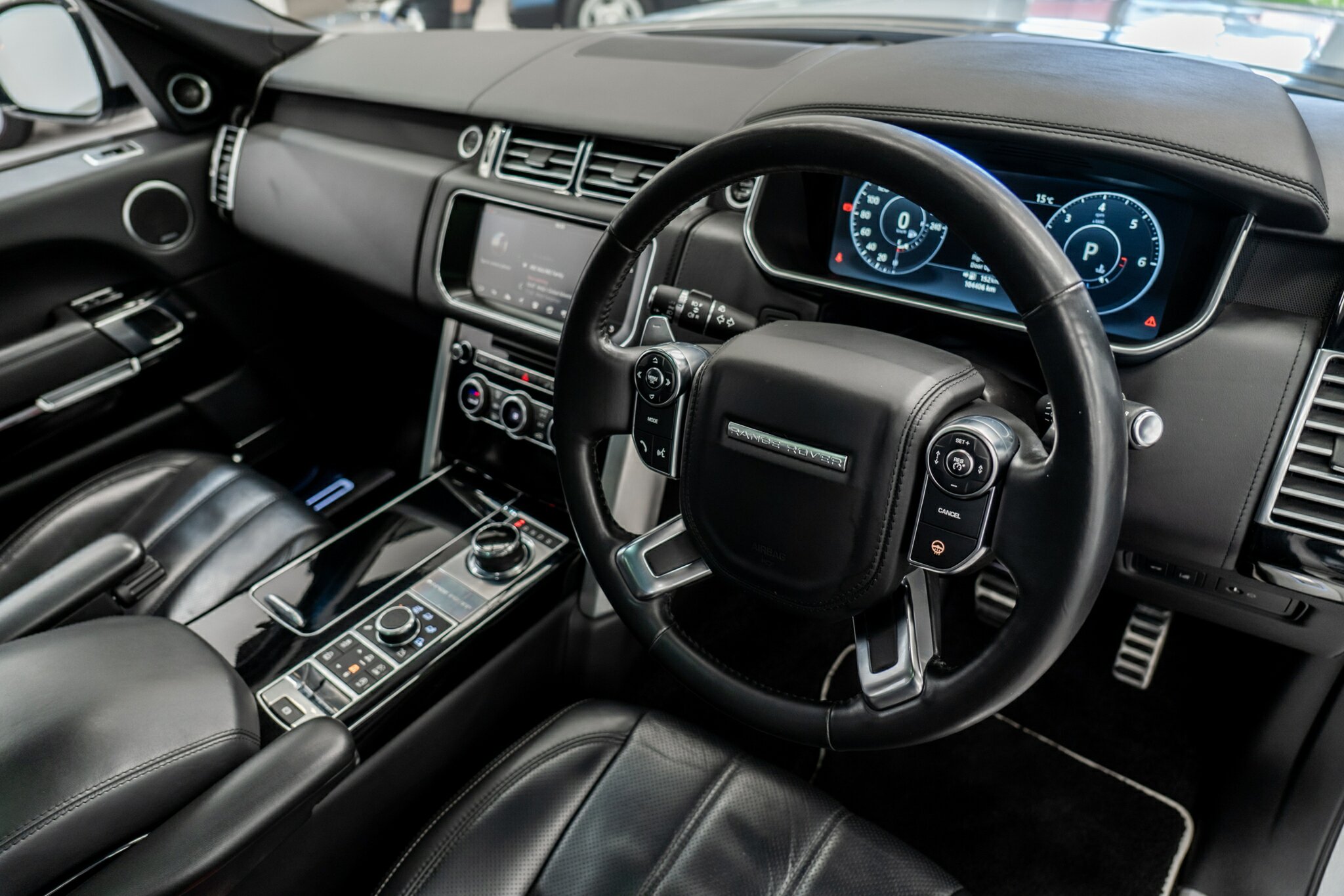 2017 RANGE ROVER RANGE ROVER LG MY17 AUTOBIOGRAPHY SDV8 8 SP AUTOMATIC 4D WAGON