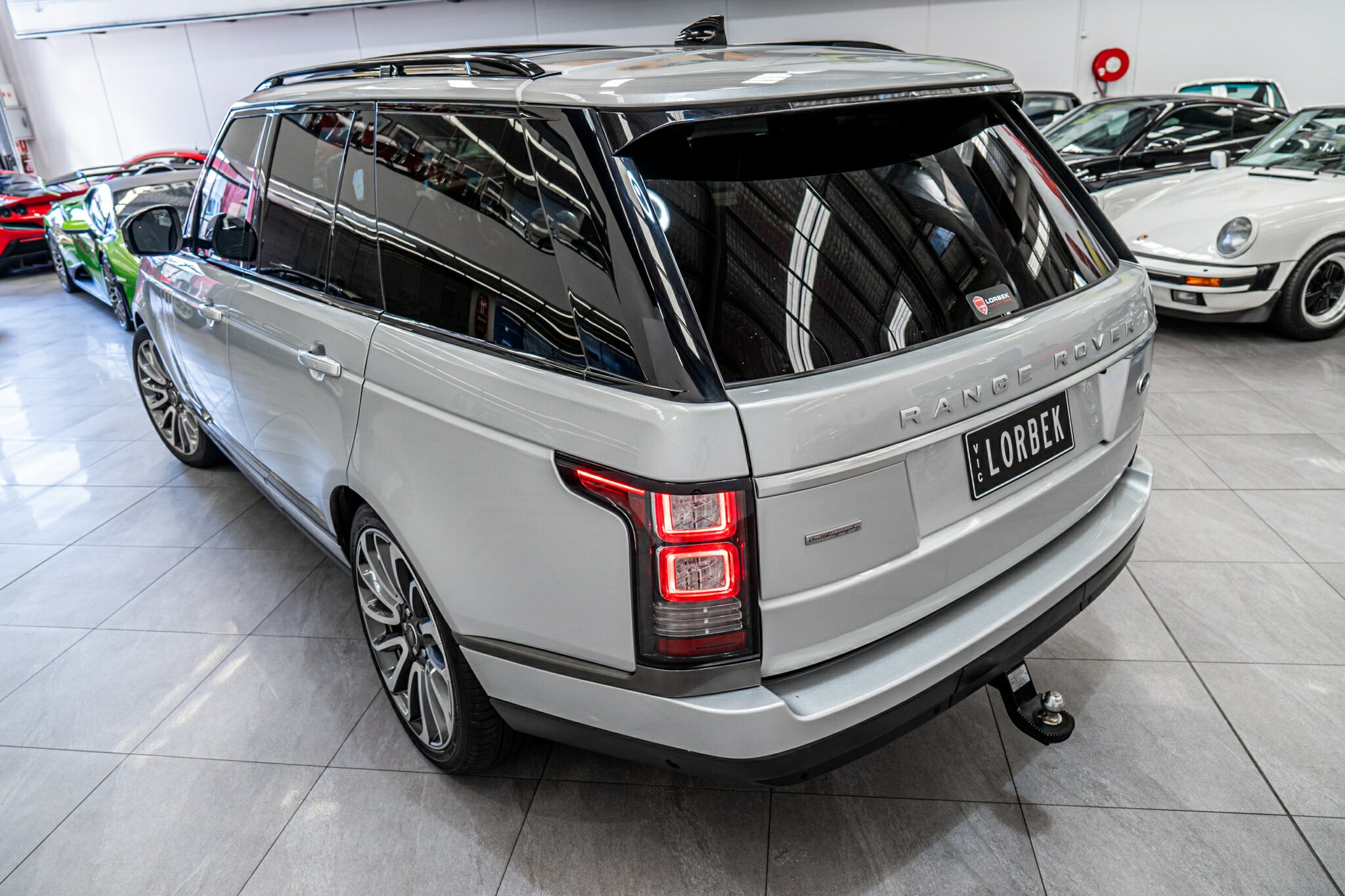 2017 RANGE ROVER RANGE ROVER LG MY17 AUTOBIOGRAPHY SDV8 8 SP AUTOMATIC 4D WAGON