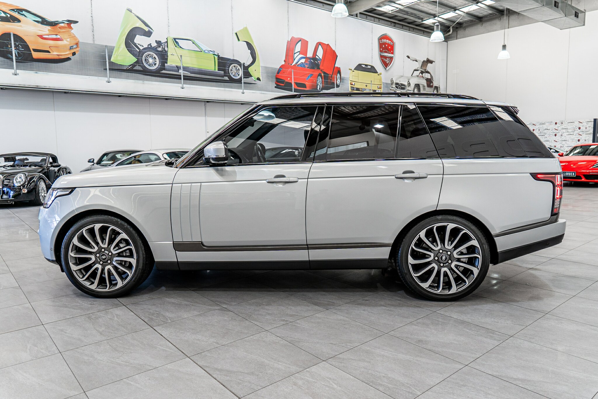 2017 RANGE ROVER RANGE ROVER LG MY17 AUTOBIOGRAPHY SDV8 8 SP AUTOMATIC 4D WAGON