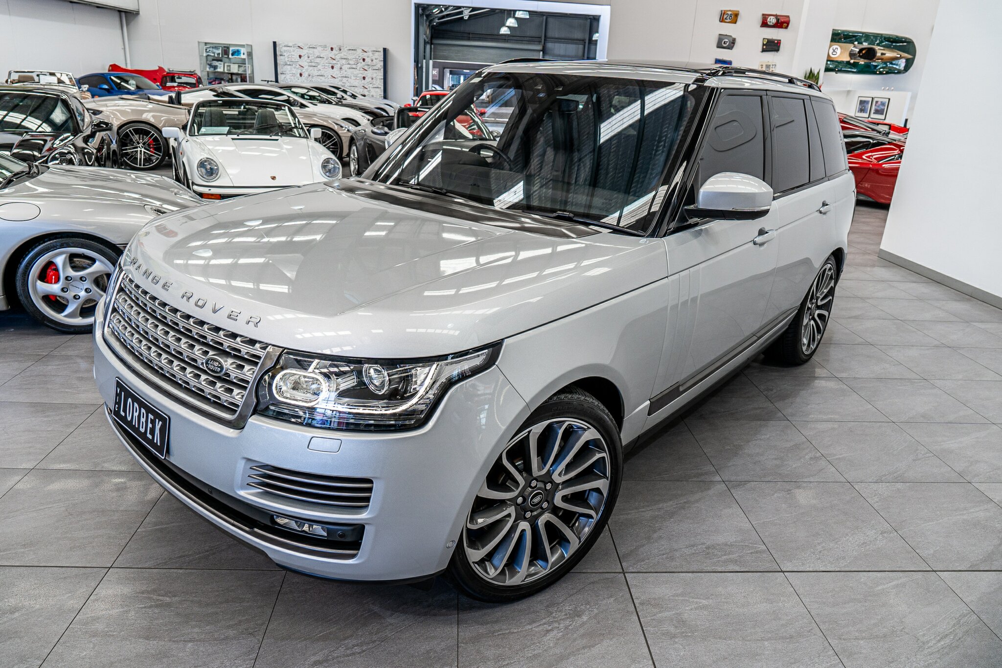 2017 RANGE ROVER RANGE ROVER LG MY17 AUTOBIOGRAPHY SDV8 8 SP AUTOMATIC 4D WAGON