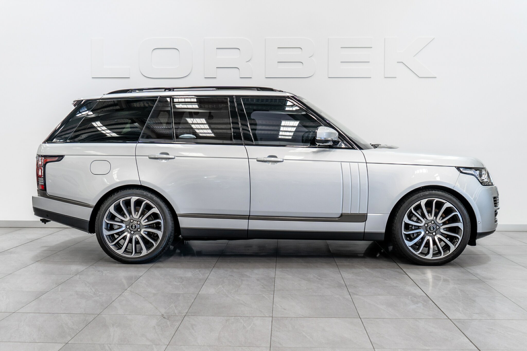 2017 RANGE ROVER RANGE ROVER LG MY17 AUTOBIOGRAPHY SDV8 8 SP AUTOMATIC 4D WAGON