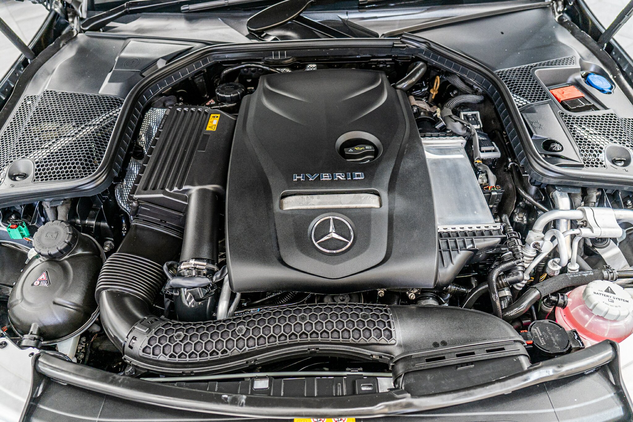 2020 MERCEDES-BENZ C300 W205 MY20.5 E (HYBRID) 9 SP AUTOMATIC G-TRONIC 4D SEDAN