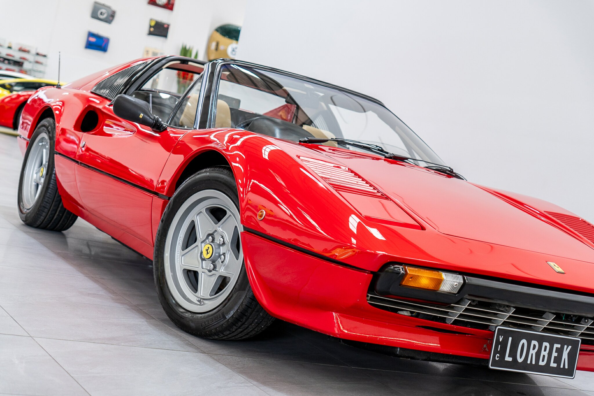 1980 FERRARI 308 GTS 5 SP MANUAL 2D COUPE