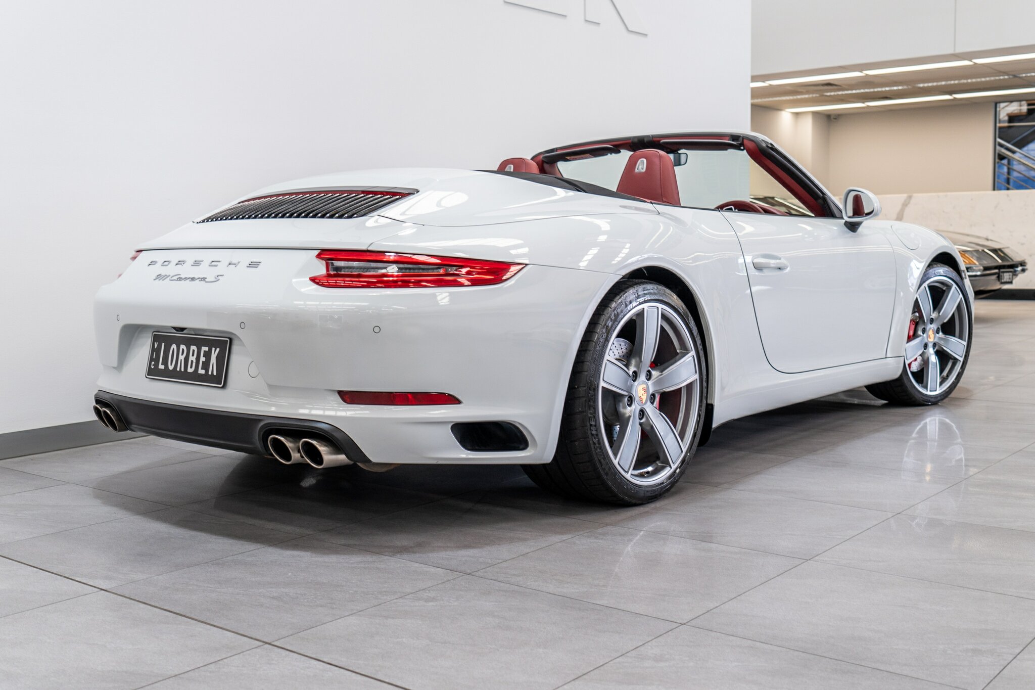 2017 PORSCHE 911 991 MY18 CARRERA S 7 SP AUTO DUAL CLUTCH 2D CABRIOLET