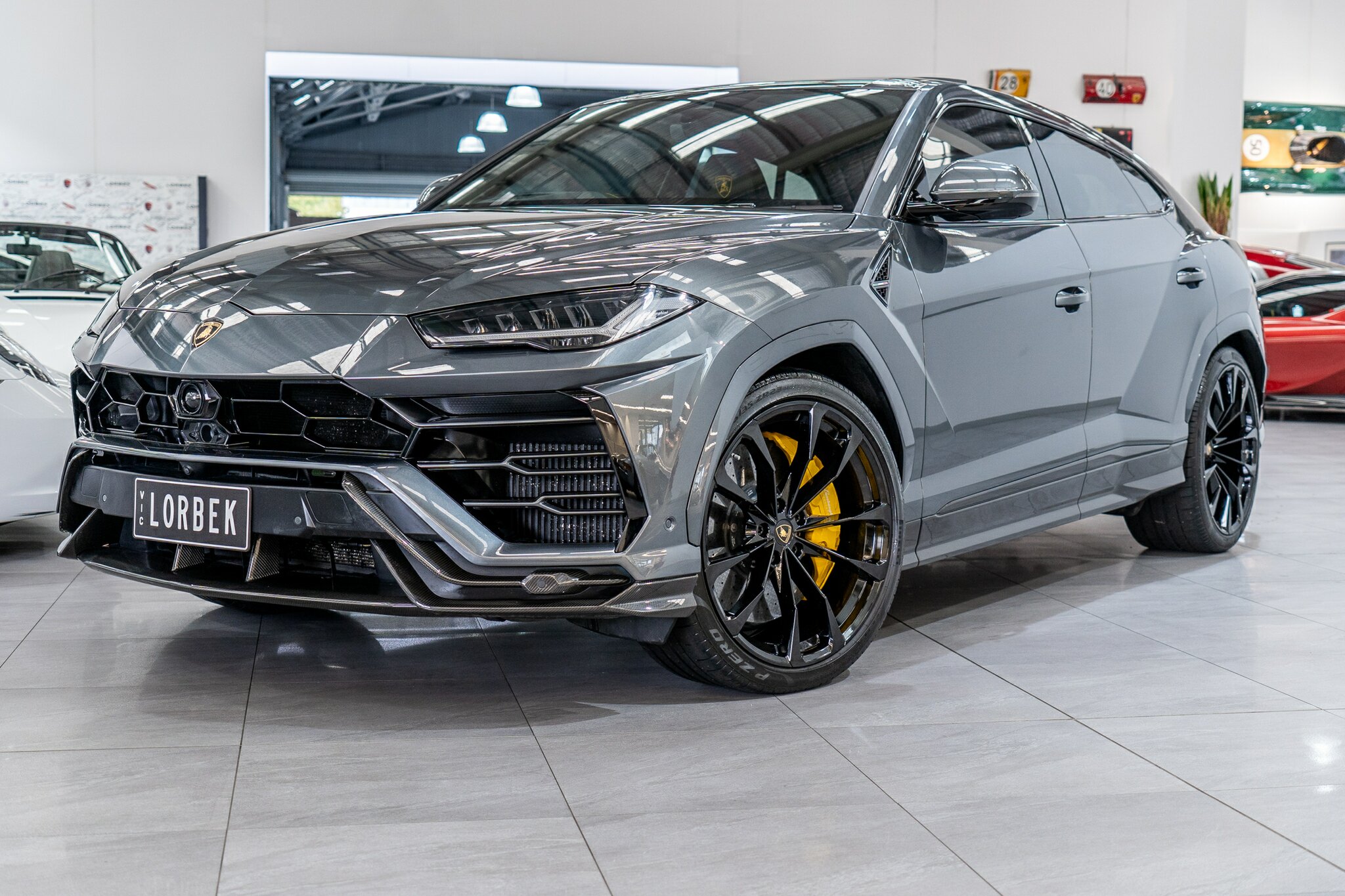 2019 LAMBORGHINI URUS 636 MY19 5 SEAT 8 SP AUTOMATIC 4D WAGON