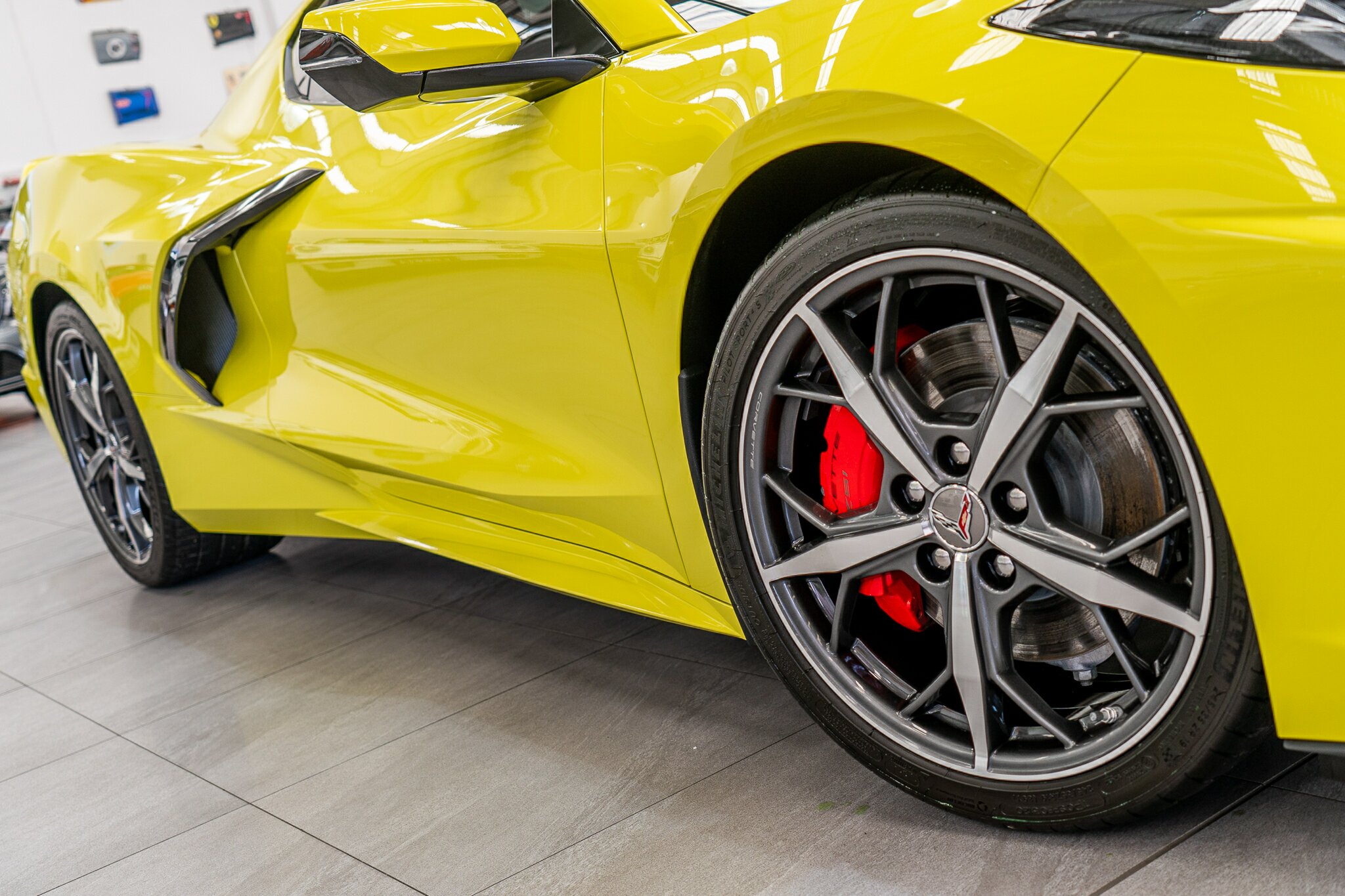 2021 CHEVROLET CORVETTE C8 MY22 3LT CARBON EDITION 8 SP AUTO DUAL CLUTCH SEDAN