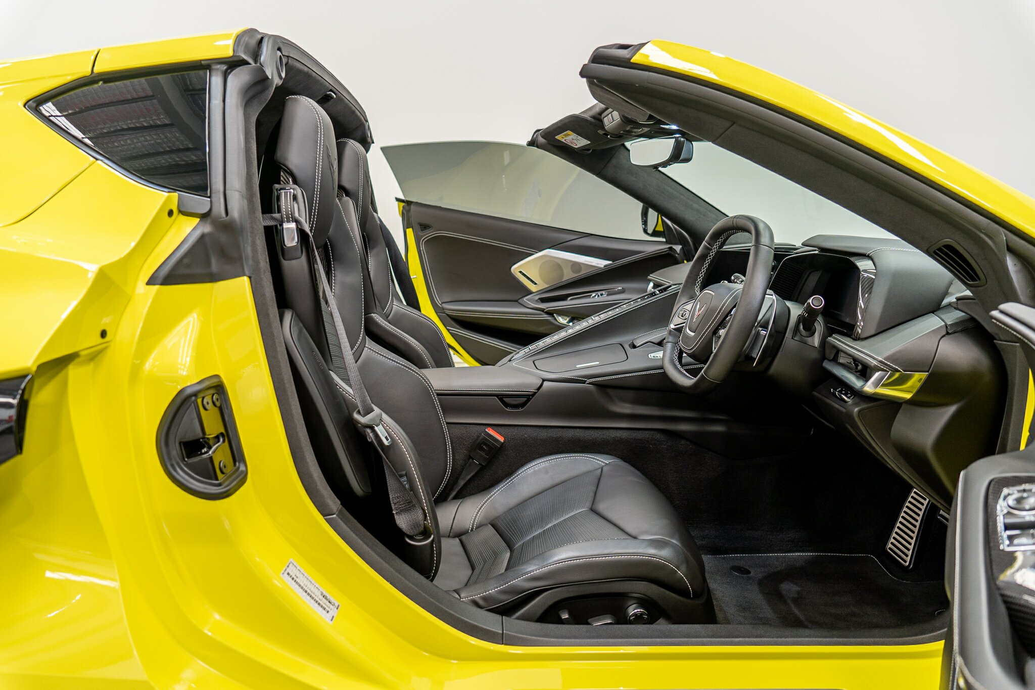 2021 CHEVROLET CORVETTE C8 MY22 3LT CARBON EDITION 8 SP AUTO DUAL CLUTCH SEDAN