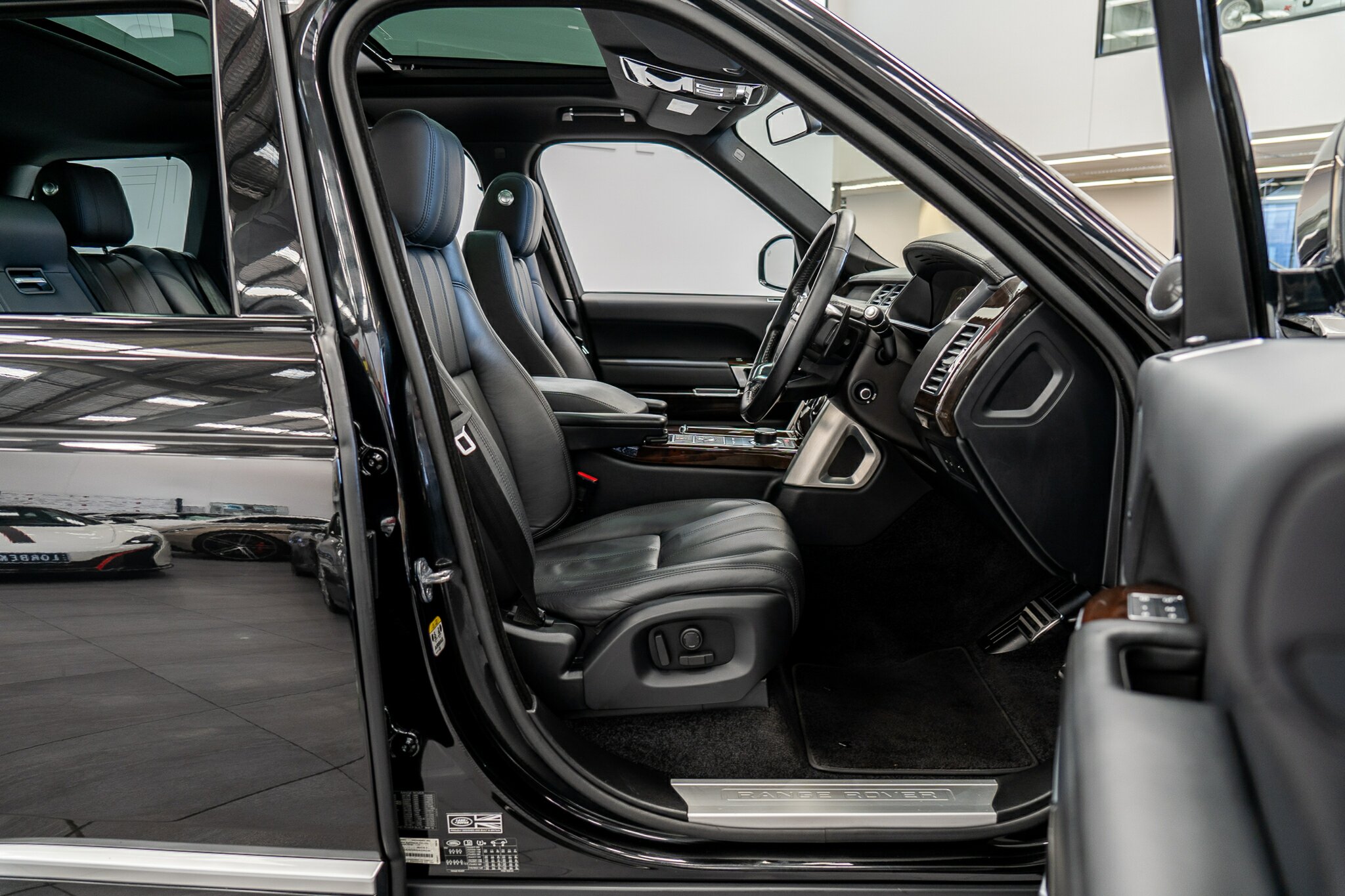 2016 RANGE ROVER RANGE ROVER LG MY16 VOGUE V6 SC 8 SP AUTOMATIC 4D WAGON