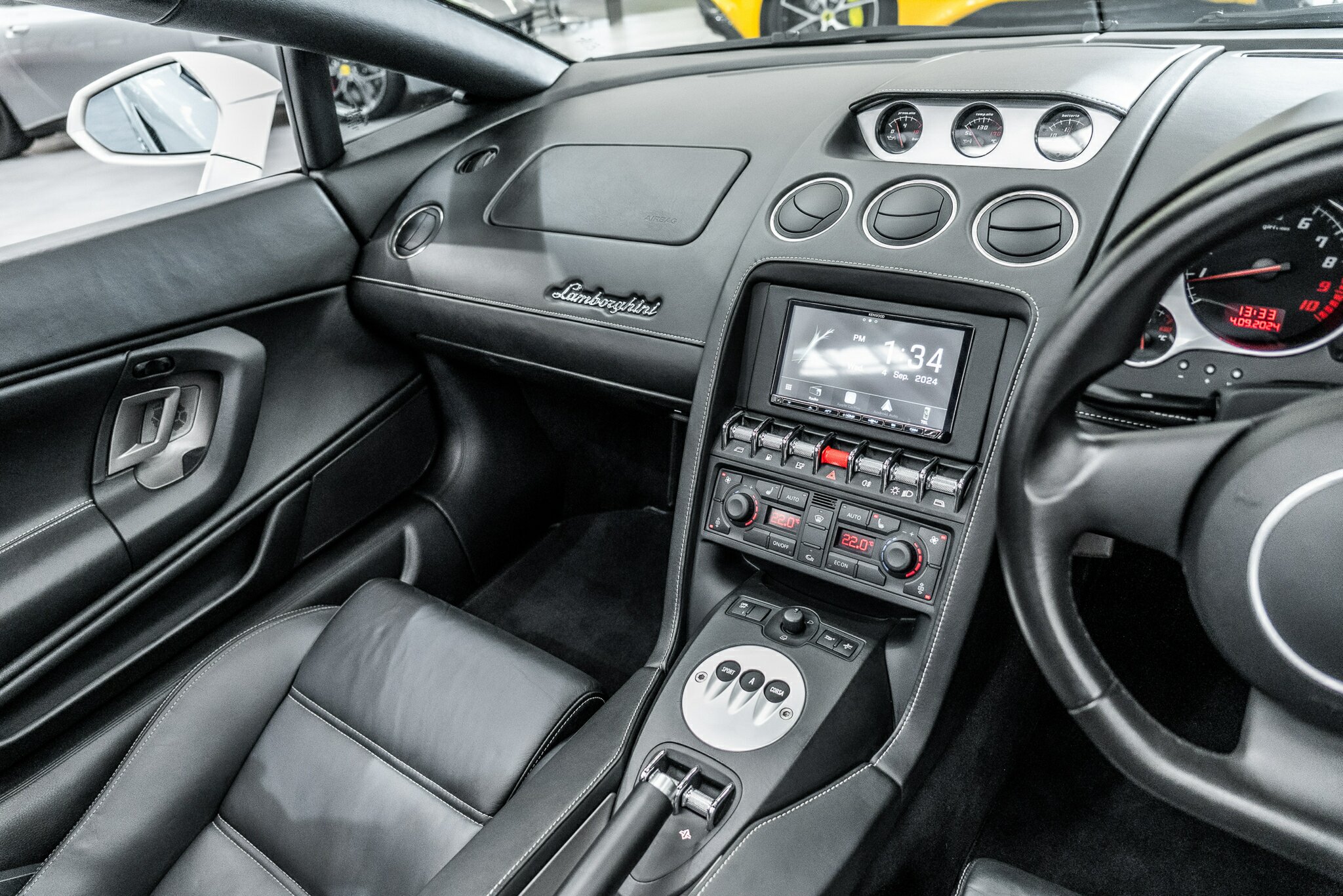2010 LAMBORGHINI GALLARDO SPYDER 6 SP SEQUENTIAL MANUAL 2D CONVERTIBLE