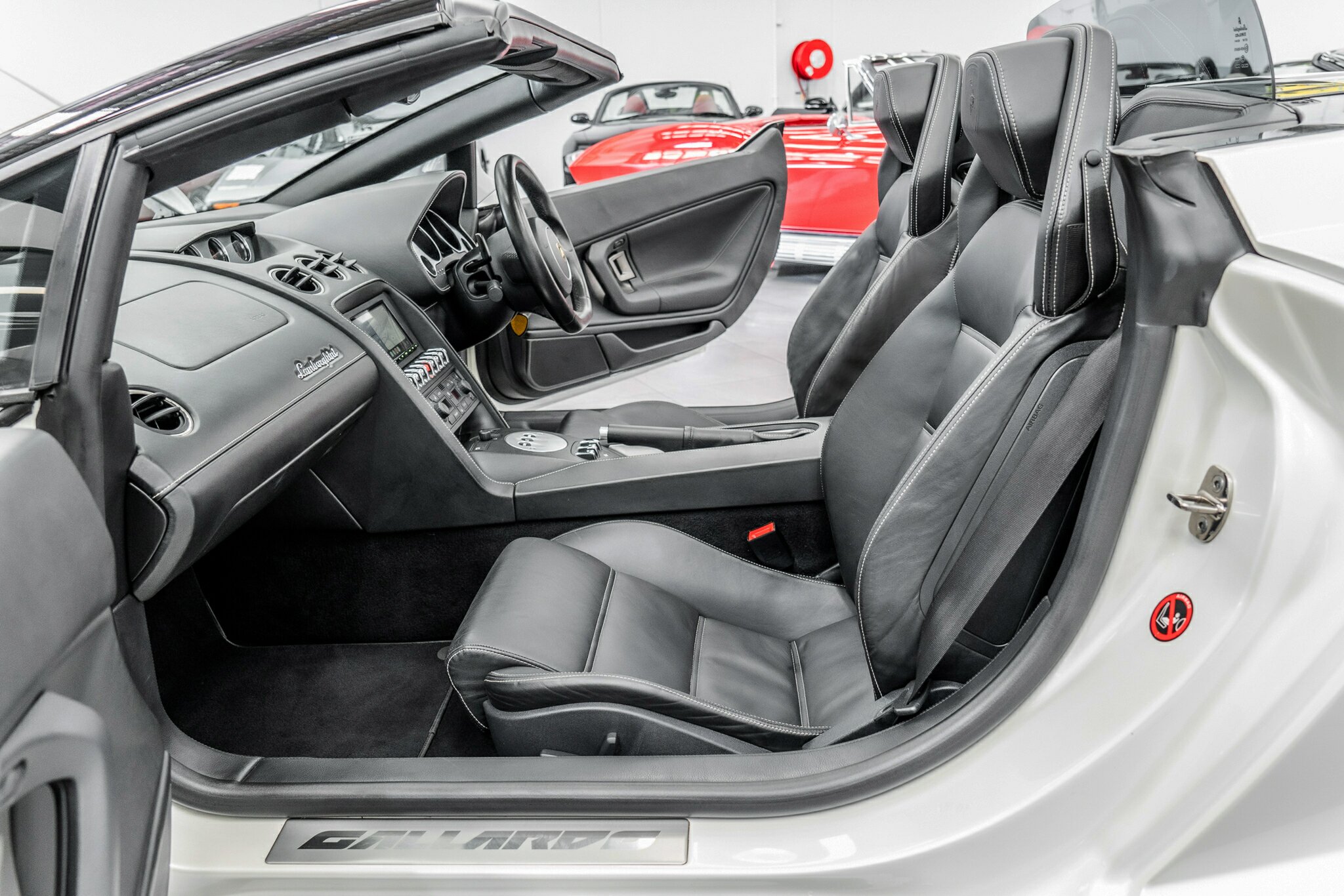 2010 LAMBORGHINI GALLARDO SPYDER 6 SP SEQUENTIAL MANUAL 2D CONVERTIBLE