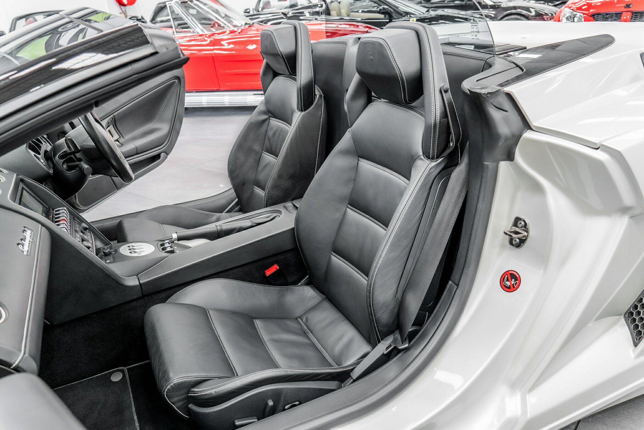2010 LAMBORGHINI GALLARDO SPYDER 6 SP SEQUENTIAL MANUAL 2D CONVERTIBLE